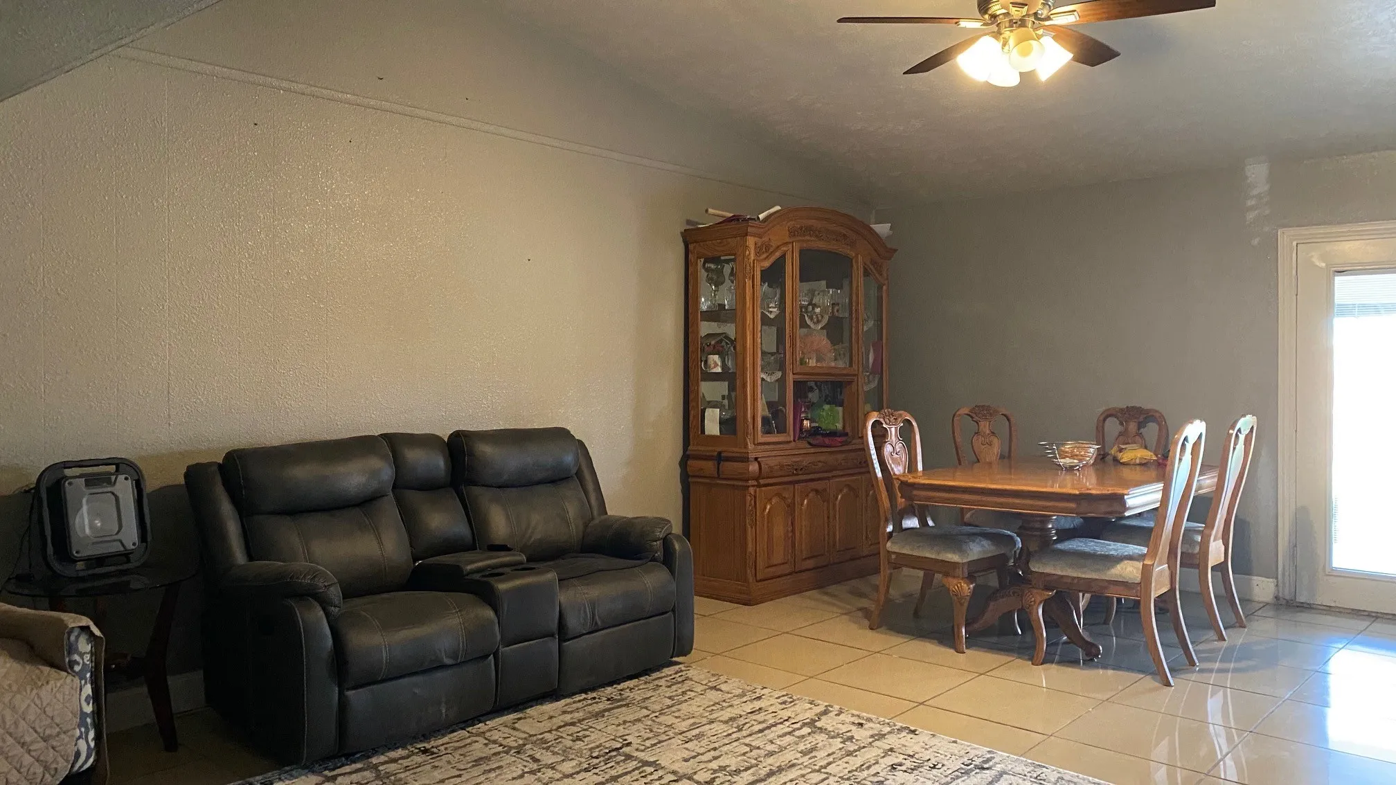 Single Family Residence For Sale in Dallas County , 5701 Magnolia Lane, Rowlett, Texas 75089, 4 Bedroom, 2 Bathroom, Garage spaces, 1,442 Sqft, built in 1975, mls#21373017, Real Estate Agent in Rowlett, Homes For Sale in Dallas county, Homes For Sale in Rowlett, Realtor in Rowlett Texas, Real Estate Brokerage Independent Realty Texas, Luminita Cordes Realtor