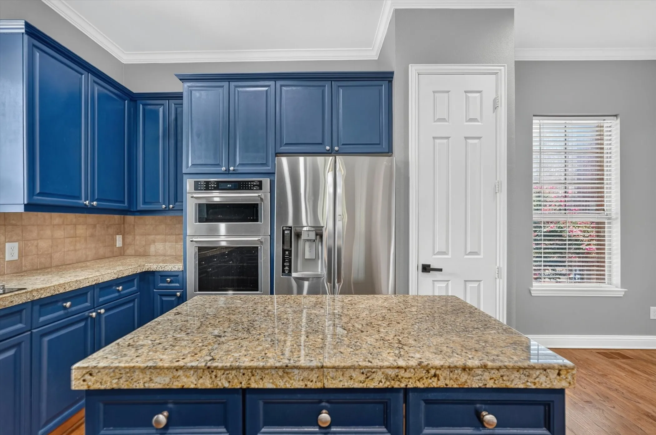 Townhouse For Rent in Dallas County , 4114 Lafayette Street, Dallas, Texas 75204, 3 Bedroom, 4 Bathroom, 2 Garage spaces, 2,070 Sqft, built in 2002, mls#21373021, Real Estate Agent in Dallas, Homes For Rent in Dallas county, Homes For Rent in Dallas, Realtor in Dallas Texas, Real Estate Brokerage Independent Realty Texas, Luminita Cordes Realtor