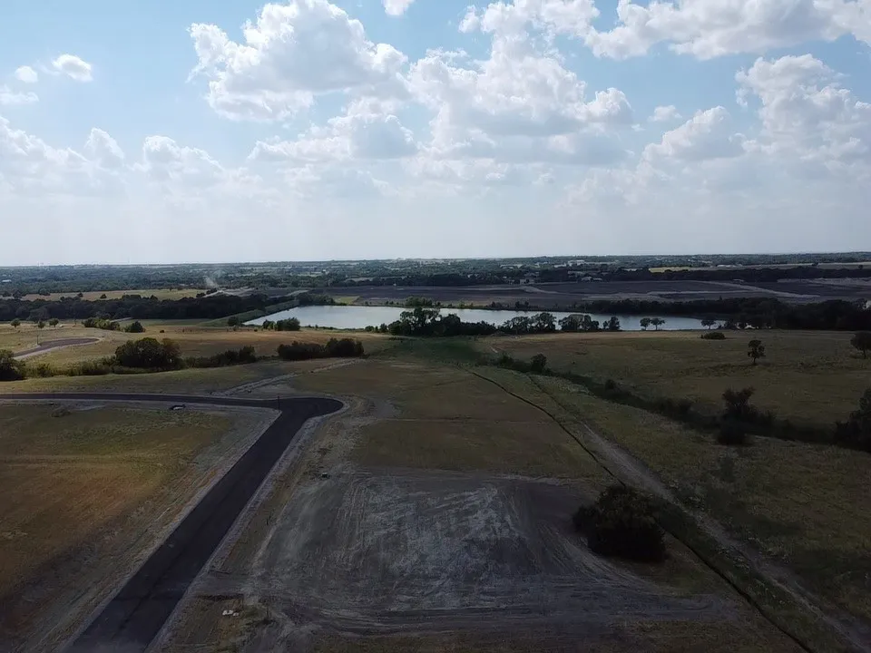 Single Family Residence For Sale in Collin County , 1332 Lago Vista Court, Celina, Texas 75009, 4 Bedroom, 3 Bathroom, 3 Garage spaces, 4,119 Sqft, built in 2027, mls#21373006, Real Estate Agent in Celina, Homes For Sale in Collin county, Homes For Sale in Celina, Realtor in Celina Texas, Real Estate Brokerage Independent Realty Texas, Luminita Cordes Realtor