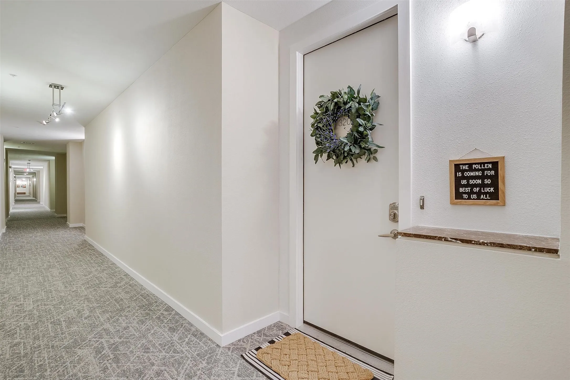 Condominium For Sale in Tarrant County , 2608 Museum Way 3206, Fort Worth, Texas 76107, 2 Bedroom, 3 Bathroom, 1 Garage spaces, 1,730 Sqft, built in 2006, mls#21367396, Real Estate Agent in Fort Worth, Homes For Sale in Tarrant county, Homes For Sale in Fort Worth, Realtor in Fort Worth Texas, Real Estate Brokerage Independent Realty Texas, Luminita Cordes Realtor