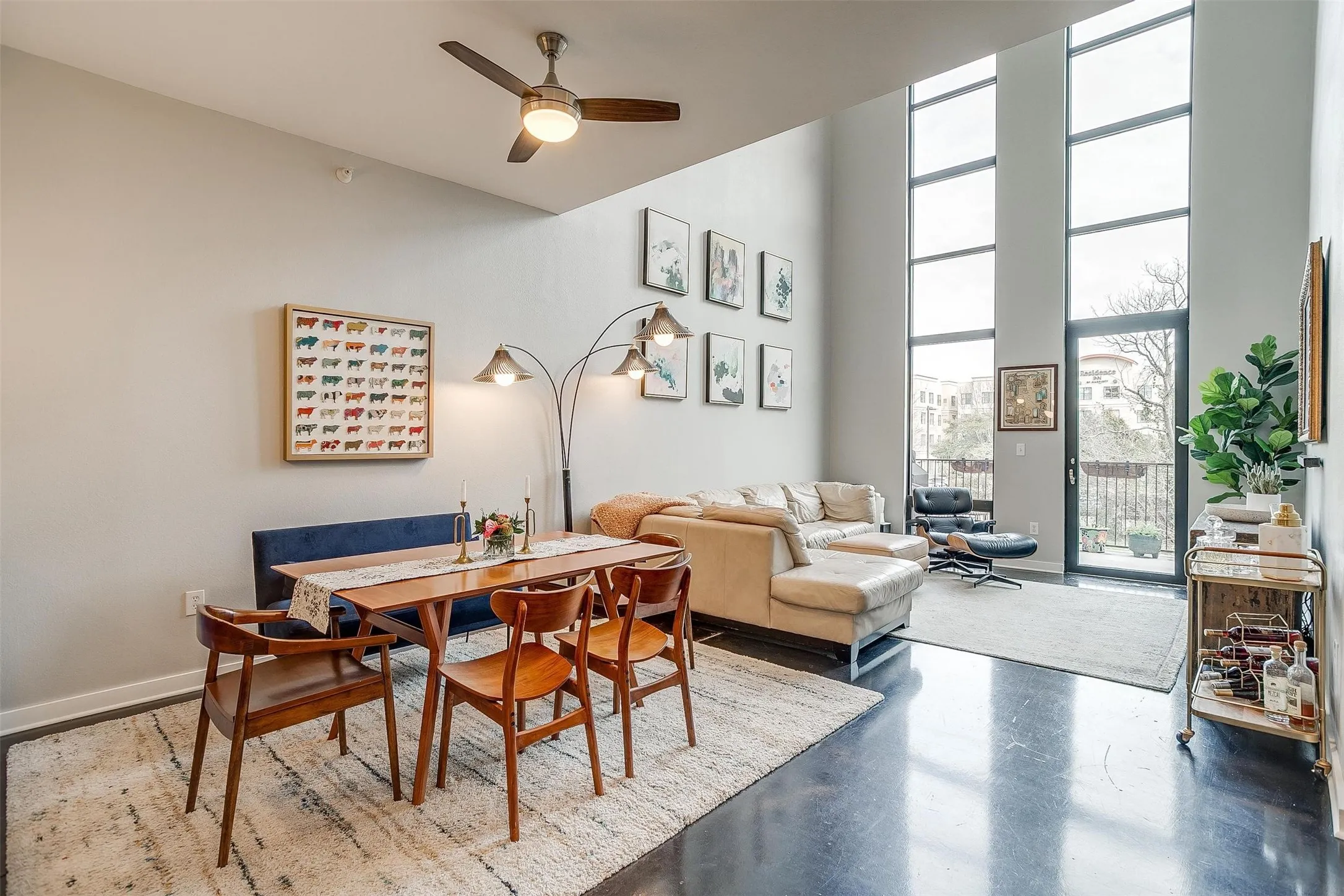 Condominium For Sale in Tarrant County , 2608 Museum Way 3206, Fort Worth, Texas 76107, 2 Bedroom, 3 Bathroom, 1 Garage spaces, 1,730 Sqft, built in 2006, mls#21367396, Real Estate Agent in Fort Worth, Homes For Sale in Tarrant county, Homes For Sale in Fort Worth, Realtor in Fort Worth Texas, Real Estate Brokerage Independent Realty Texas, Luminita Cordes Realtor