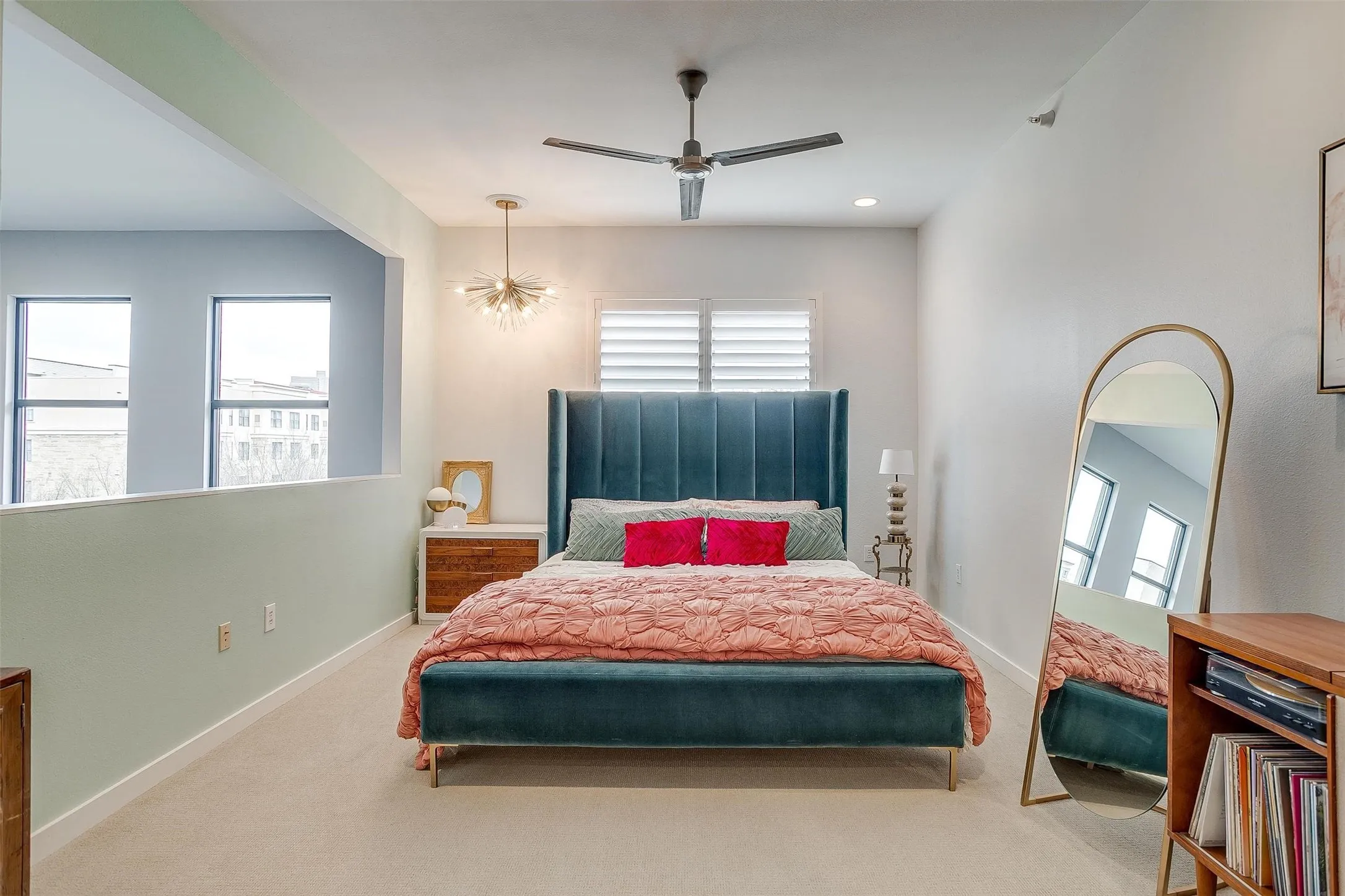 Condominium For Sale in Tarrant County , 2608 Museum Way 3206, Fort Worth, Texas 76107, 2 Bedroom, 3 Bathroom, 1 Garage spaces, 1,730 Sqft, built in 2006, mls#21367396, Real Estate Agent in Fort Worth, Homes For Sale in Tarrant county, Homes For Sale in Fort Worth, Realtor in Fort Worth Texas, Real Estate Brokerage Independent Realty Texas, Luminita Cordes Realtor