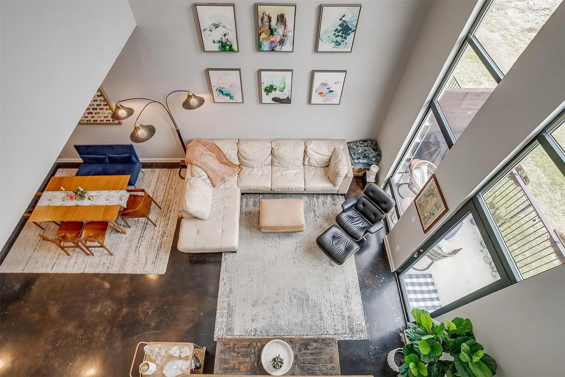 Condominium For Sale in Tarrant County , 2608 Museum Way 3206, Fort Worth, Texas 76107, 2 Bedroom, 3 Bathroom, 1 Garage spaces, 1,730 Sqft, built in 2006, mls#21367396, Real Estate Agent in Fort Worth, Homes For Sale in Tarrant county, Homes For Sale in Fort Worth, Realtor in Fort Worth Texas, Real Estate Brokerage Independent Realty Texas, Luminita Cordes Realtor