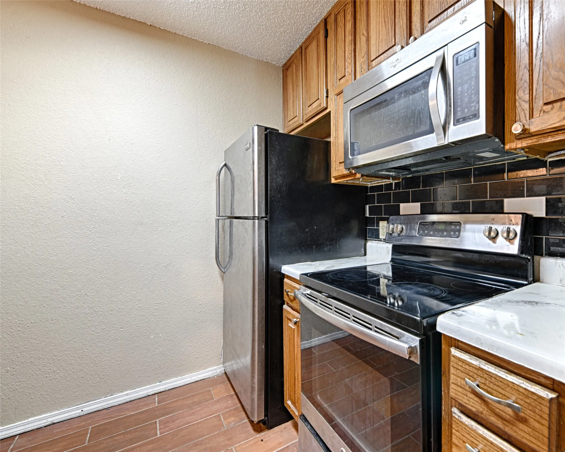 Condominium For Rent in Dallas County , 13219 Emily Road 4201D, Dallas, Texas 75240, 1 Bedroom, 1 Bathroom, 1 Garage spaces, 667 Sqft, built in 1982, mls#21372649, Real Estate Agent in Dallas, Homes For Rent in Dallas county, Homes For Rent in Dallas, Realtor in Dallas Texas, Real Estate Brokerage Independent Realty Texas, Luminita Cordes Realtor