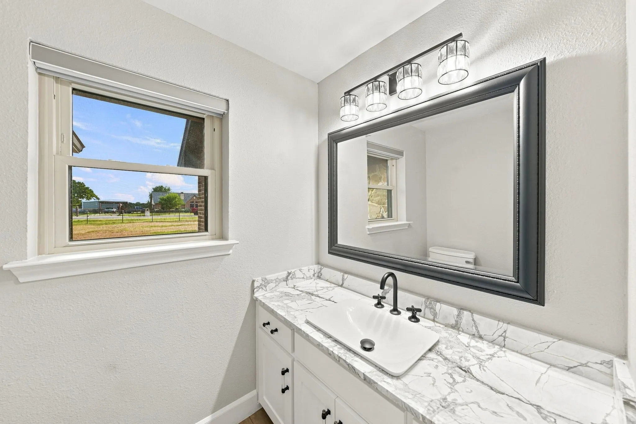 Single Family Residence For Sale in Hunt County , 8129 County Road 2419, Royse City, Texas 75189, 5 Bedroom, 5 Bathroom, 2 Garage spaces, 5,992 Sqft, built in 1998, mls#21372987, Real Estate Agent in Royse City, Homes For Sale in Hunt county, Homes For Sale in Royse City, Realtor in Royse City Texas, Real Estate Brokerage Independent Realty Texas, Luminita Cordes Realtor