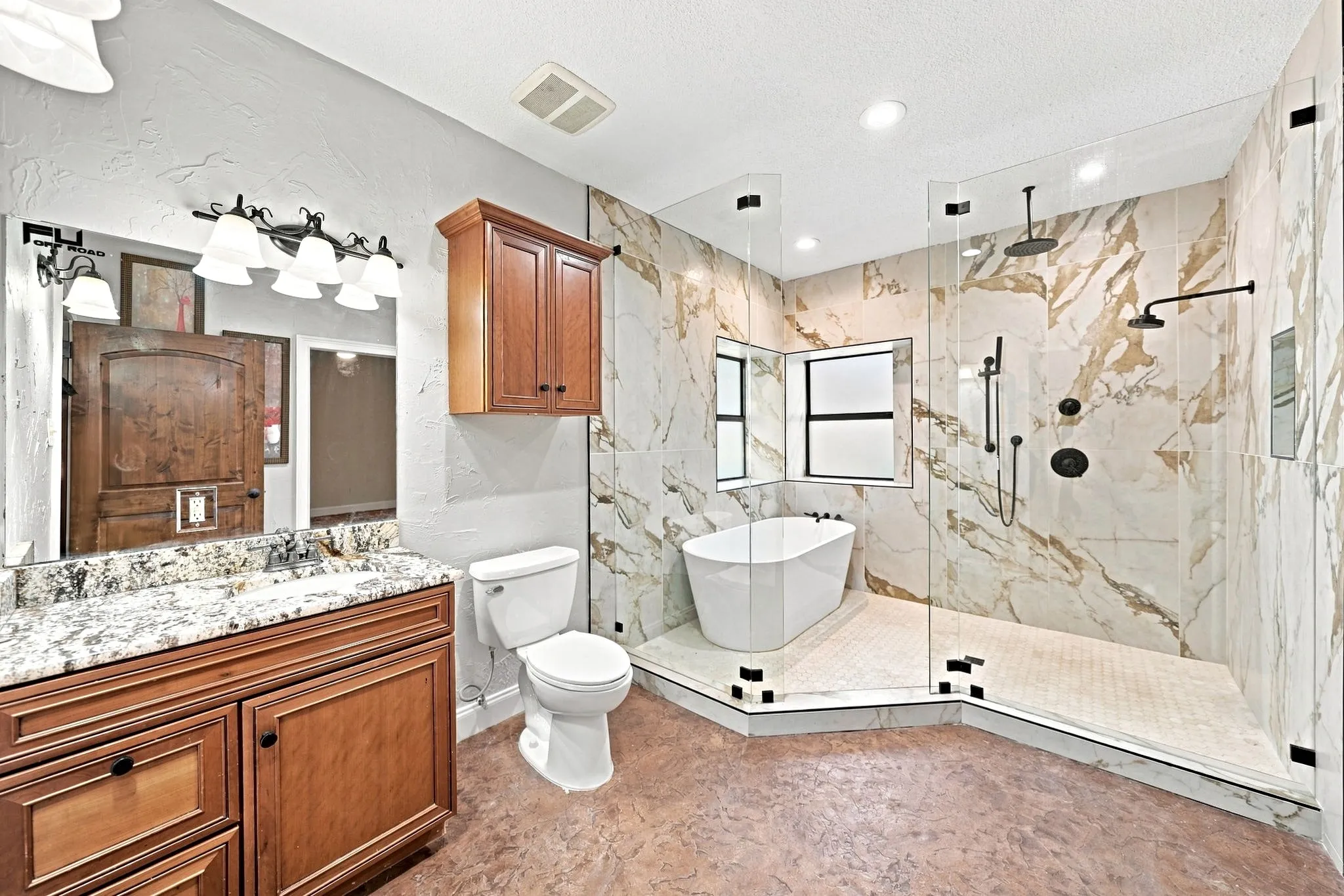 Single Family Residence For Sale in Hunt County , 8129 County Road 2419, Royse City, Texas 75189, 5 Bedroom, 5 Bathroom, 2 Garage spaces, 5,992 Sqft, built in 1998, mls#21372987, Real Estate Agent in Royse City, Homes For Sale in Hunt county, Homes For Sale in Royse City, Realtor in Royse City Texas, Real Estate Brokerage Independent Realty Texas, Luminita Cordes Realtor