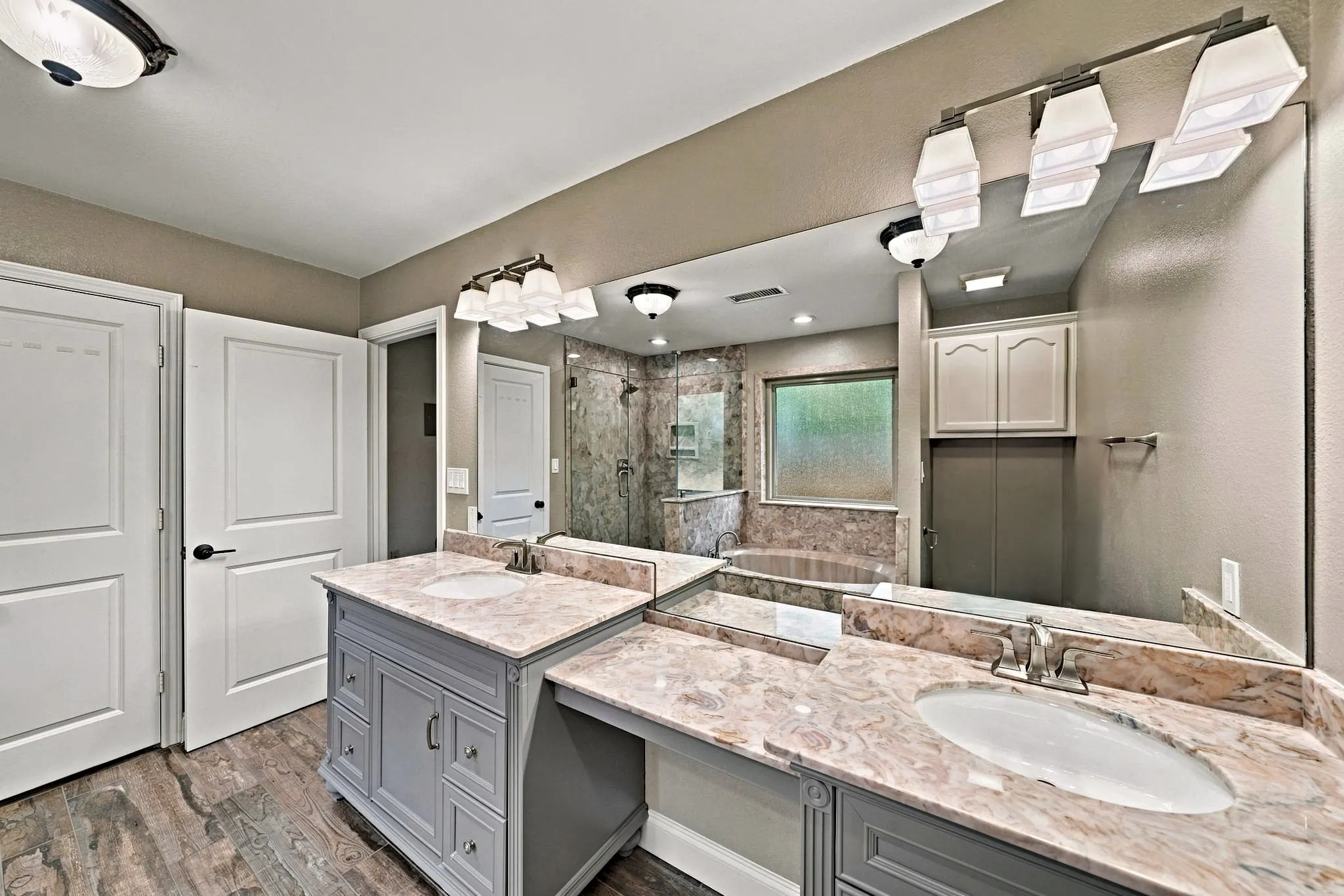 Single Family Residence For Sale in Hunt County , 8129 County Road 2419, Royse City, Texas 75189, 5 Bedroom, 5 Bathroom, 2 Garage spaces, 5,992 Sqft, built in 1998, mls#21372987, Real Estate Agent in Royse City, Homes For Sale in Hunt county, Homes For Sale in Royse City, Realtor in Royse City Texas, Real Estate Brokerage Independent Realty Texas, Luminita Cordes Realtor
