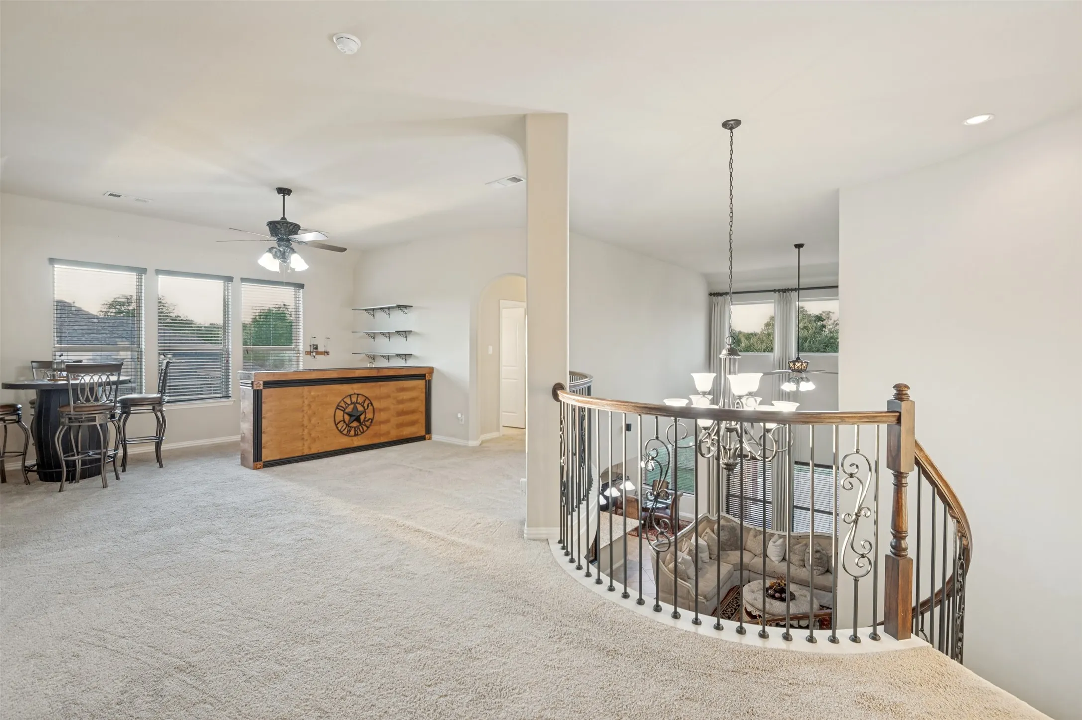 Single Family Residence For Sale in Denton County , 6701 Edwards Road, Denton, Texas 76208, 5 Bedroom, 4 Bathroom, 3 Garage spaces, 3,976 Sqft, built in 2014, mls#21373039, Real Estate Agent in Denton, Homes For Sale in Denton county, Homes For Sale in Denton, Realtor in Denton Texas, Real Estate Brokerage Independent Realty Texas, Luminita Cordes Realtor