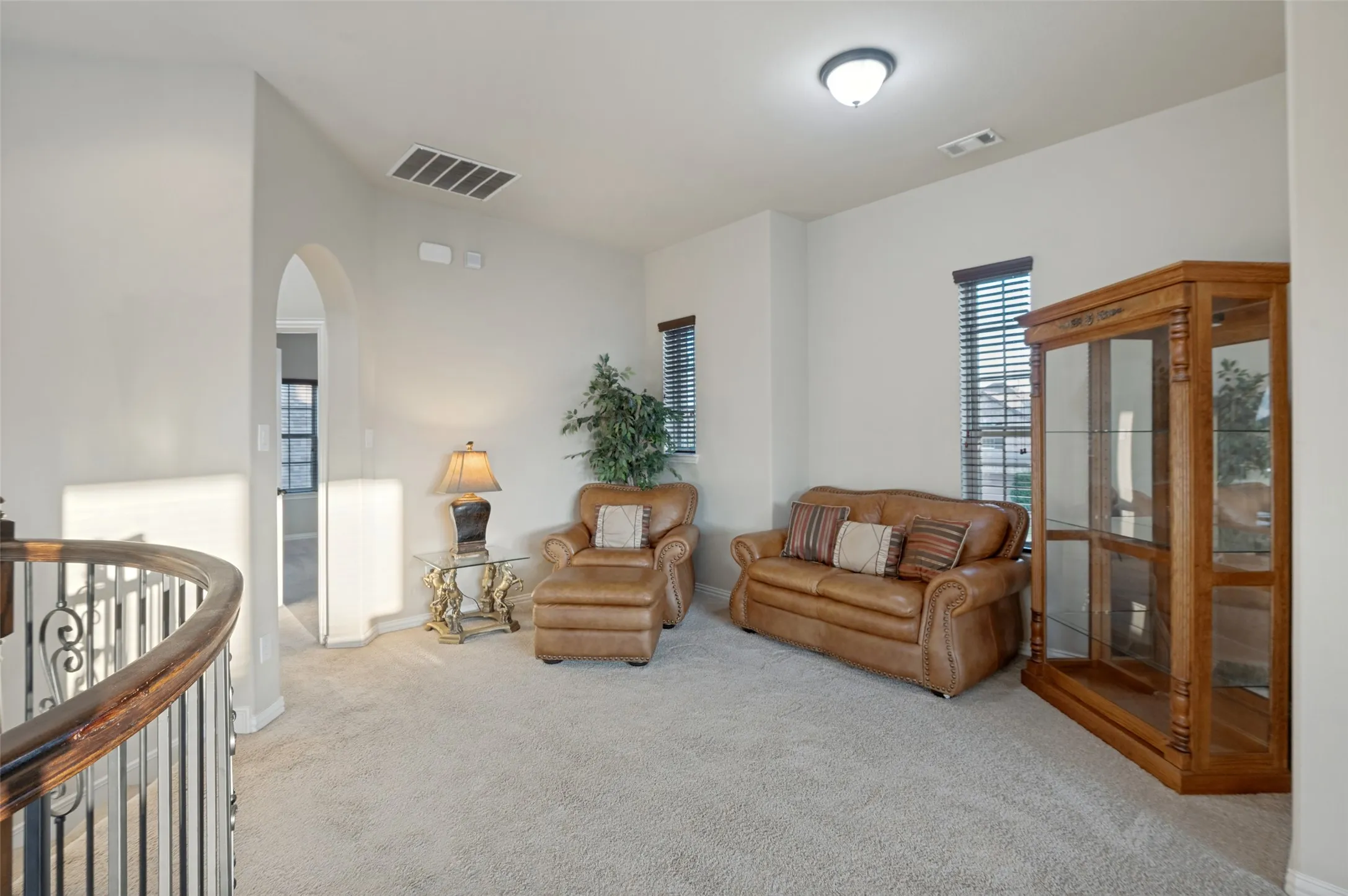 Single Family Residence For Sale in Denton County , 6701 Edwards Road, Denton, Texas 76208, 5 Bedroom, 4 Bathroom, 3 Garage spaces, 3,976 Sqft, built in 2014, mls#21373039, Real Estate Agent in Denton, Homes For Sale in Denton county, Homes For Sale in Denton, Realtor in Denton Texas, Real Estate Brokerage Independent Realty Texas, Luminita Cordes Realtor