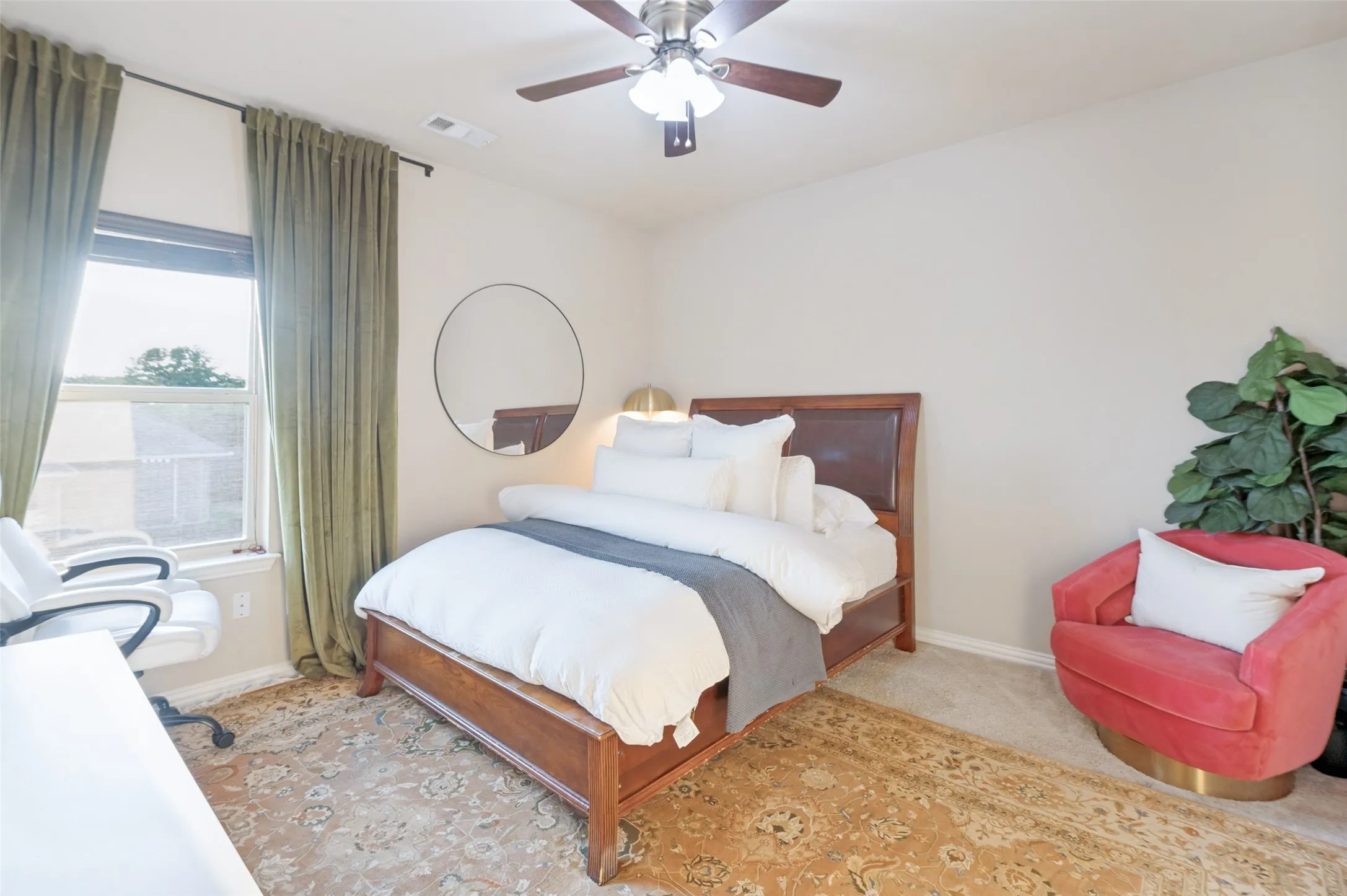 Single Family Residence For Sale in Denton County , 6701 Edwards Road, Denton, Texas 76208, 5 Bedroom, 4 Bathroom, 3 Garage spaces, 3,976 Sqft, built in 2014, mls#21373039, Real Estate Agent in Denton, Homes For Sale in Denton county, Homes For Sale in Denton, Realtor in Denton Texas, Real Estate Brokerage Independent Realty Texas, Luminita Cordes Realtor
