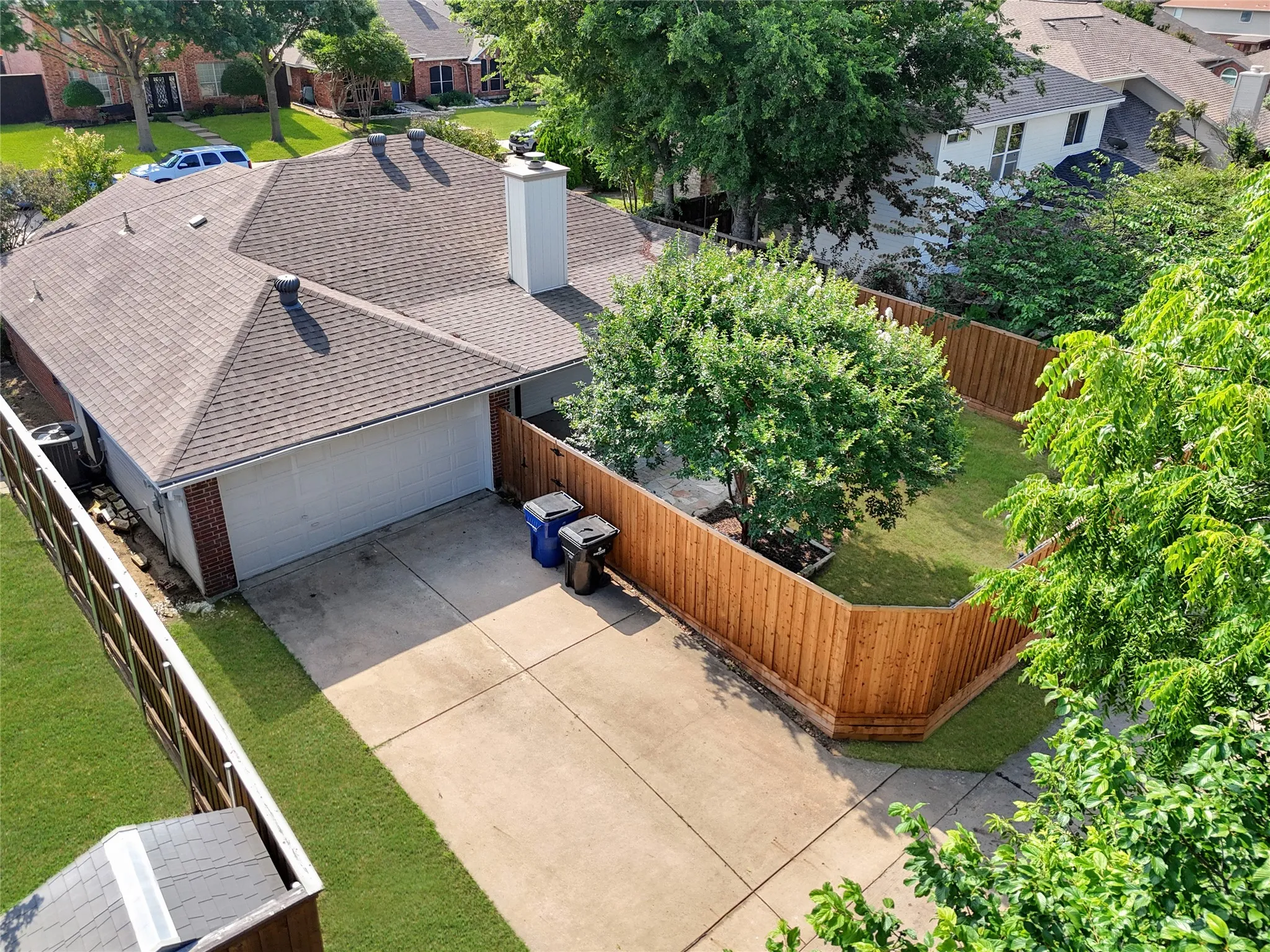 Single Family Residence For Sale in Collin County , 8109 Wharf Street, Frisco, Texas 75035, 3 Bedroom, 2 Bathroom, 2 Garage spaces, 1,519 Sqft, built in 1995, mls#21365882, Real Estate Agent in Frisco, Homes For Sale in Collin county, Homes For Sale in Frisco, Realtor in Frisco Texas, Real Estate Brokerage Independent Realty Texas, Luminita Cordes Realtor