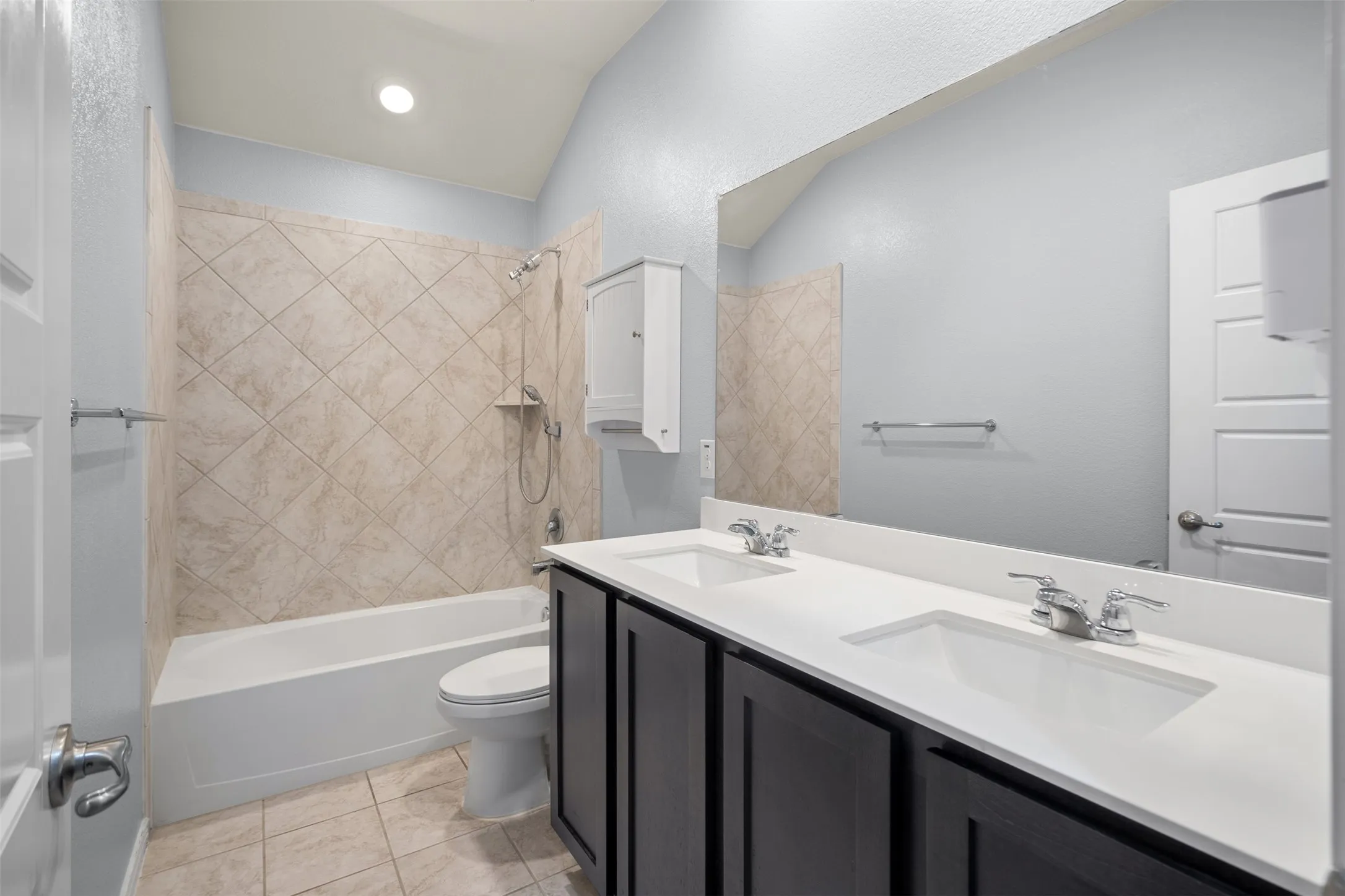 Single Family Residence For Sale in Collin County , 3009 Teakwood Street, Anna, Texas 75409, 4 Bedroom, 2 Bathroom, 2 Garage spaces, 2,036 Sqft, built in 2020, mls#21373045, Real Estate Agent in Anna, Homes For Sale in Collin county, Homes For Sale in Anna, Realtor in Anna Texas, Real Estate Brokerage Independent Realty Texas, Luminita Cordes Realtor