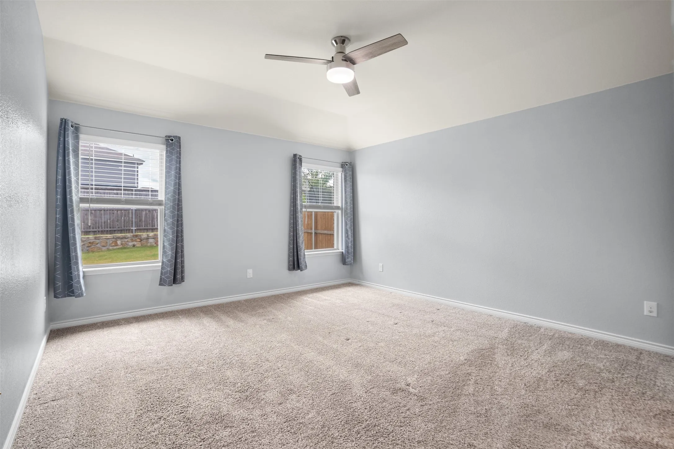 Single Family Residence For Sale in Collin County , 3009 Teakwood Street, Anna, Texas 75409, 4 Bedroom, 2 Bathroom, 2 Garage spaces, 2,036 Sqft, built in 2020, mls#21373045, Real Estate Agent in Anna, Homes For Sale in Collin county, Homes For Sale in Anna, Realtor in Anna Texas, Real Estate Brokerage Independent Realty Texas, Luminita Cordes Realtor