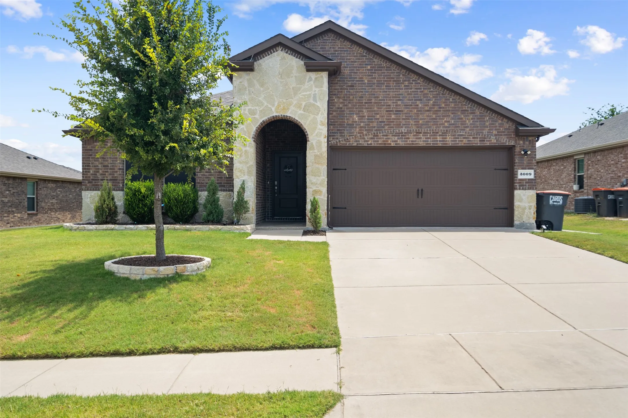 Single Family Residence For Sale in Collin County , 3009 Teakwood Street, Anna, Texas 75409, 4 Bedroom, 2 Bathroom, 2 Garage spaces, 2,036 Sqft, built in 2020, mls#21373045, Real Estate Agent in Anna, Homes For Sale in Collin county, Homes For Sale in Anna, Realtor in Anna Texas, Real Estate Brokerage Independent Realty Texas, Luminita Cordes Realtor