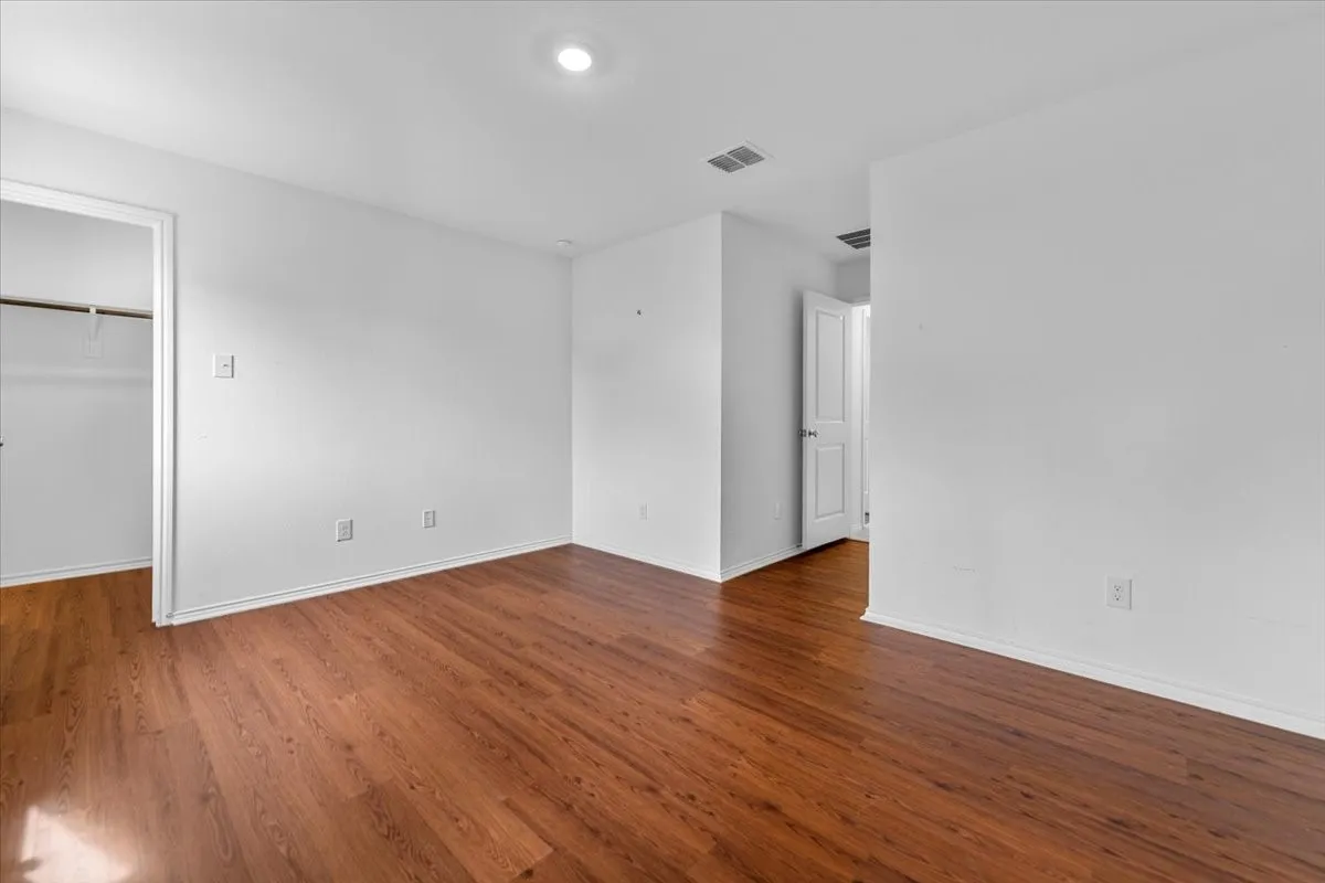 Single Family Residence For Rent in Collin County , 211 Herman Lane, Princeton, Texas 75407, 4 Bedroom, 2 Bathroom, Garage spaces, 1,300 Sqft, built in 2023, mls#21373052, Real Estate Agent in Princeton, Homes For Rent in Collin county, Homes For Rent in Princeton, Realtor in Princeton Texas, Real Estate Brokerage Independent Realty Texas, Luminita Cordes Realtor