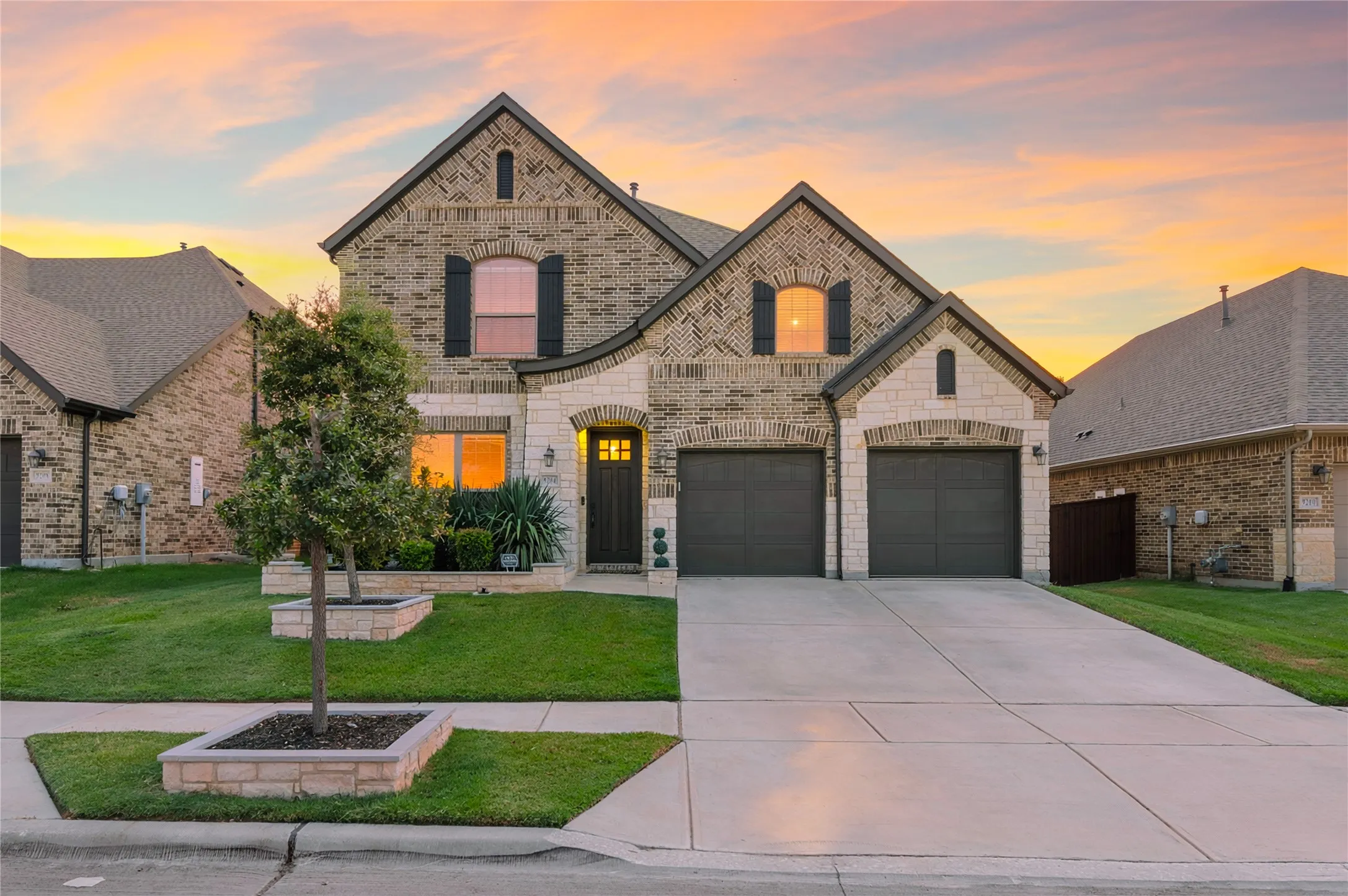 Single Family Residence For Sale in Tarrant County , 9204 Armadillo Trail, North Richland Hills, Texas 76182, 5 Bedroom, 4 Bathroom, 2 Garage spaces, 3,030 Sqft, built in 2020, mls#21373010, Real Estate Agent in North Richland Hills, Homes For Sale in Tarrant county, Homes For Sale in North Richland Hills, Realtor in North Richland Hills Texas, Real Estate Brokerage Independent Realty Texas, Luminita Cordes Realtor