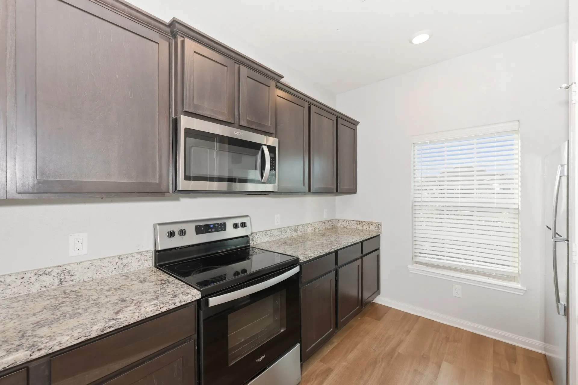 Single Family Residence For Rent in Johnson County , 132 Bush Drive, Venus, Texas 76084, 5 Bedroom, 3 Bathroom, 2 Garage spaces, 2,590 Sqft, built in 2020, mls#21373056, Real Estate Agent in Venus, Homes For Rent in Johnson county, Homes For Rent in Venus, Realtor in Venus Texas, Real Estate Brokerage Independent Realty Texas, Luminita Cordes Realtor
