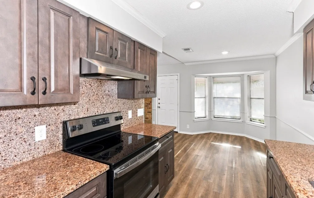 Single Family Residence For Rent in Tarrant County , 7316 Glen Haven Drive, Fort Worth, Texas 76133, 3 Bedroom, 2 Bathroom, 2 Garage spaces, 1,331 Sqft, built in 1983, mls#21373058, Real Estate Agent in Fort Worth, Homes For Rent in Tarrant county, Homes For Rent in Fort Worth, Realtor in Fort Worth Texas, Real Estate Brokerage Independent Realty Texas, Luminita Cordes Realtor