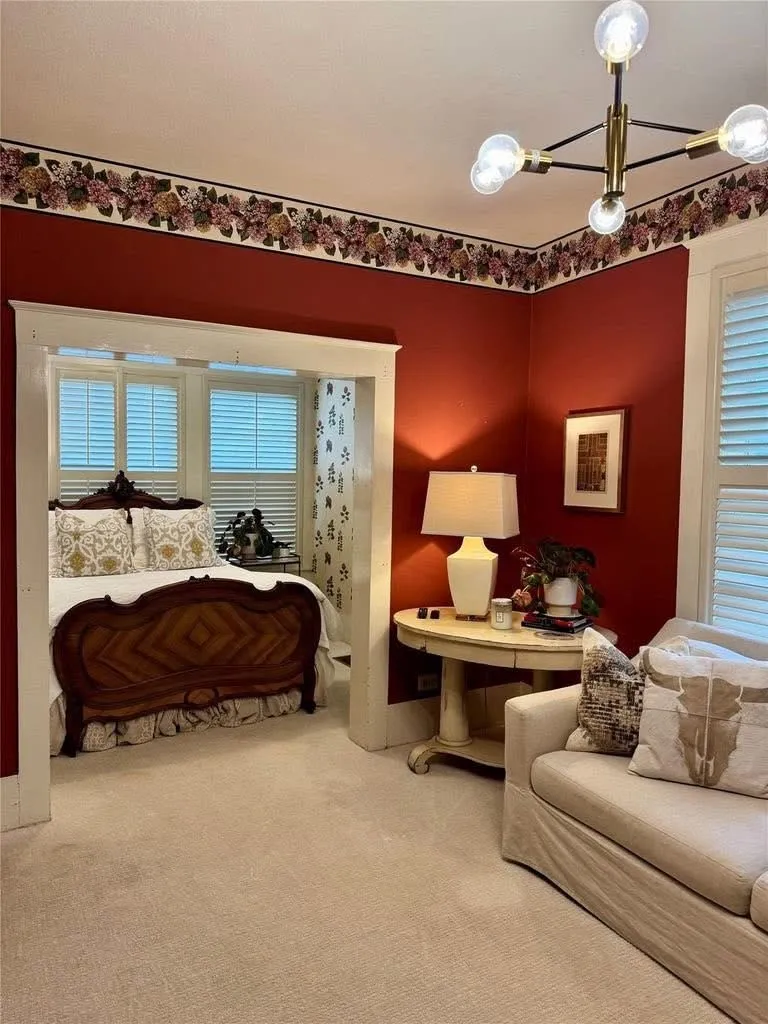 2nd Living / Reading Area