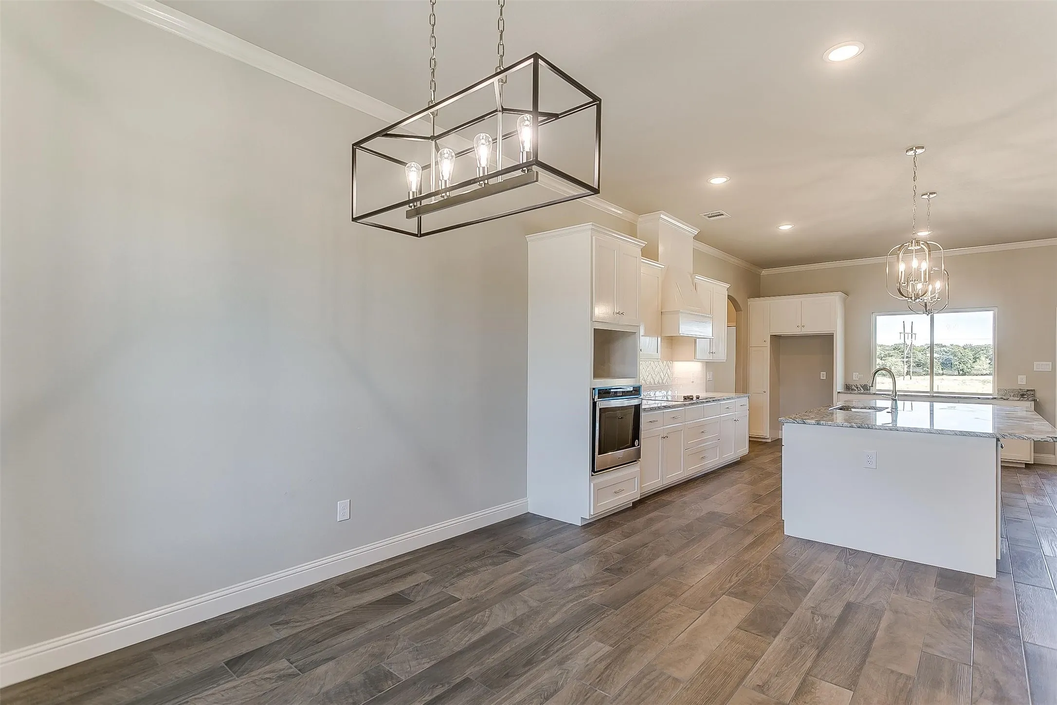 Single Family Residence For Sale in Parker County , 1014 Gonzollas Road, Springtown, Texas 76082, 4 Bedroom, 3 Bathroom, 5 Garage spaces, 2,650 Sqft, built in 2021, mls#21371302, Real Estate Agent in Springtown, Homes For Sale in Parker county, Homes For Sale in Springtown, Realtor in Springtown Texas, Real Estate Brokerage Independent Realty Texas, Luminita Cordes Realtor