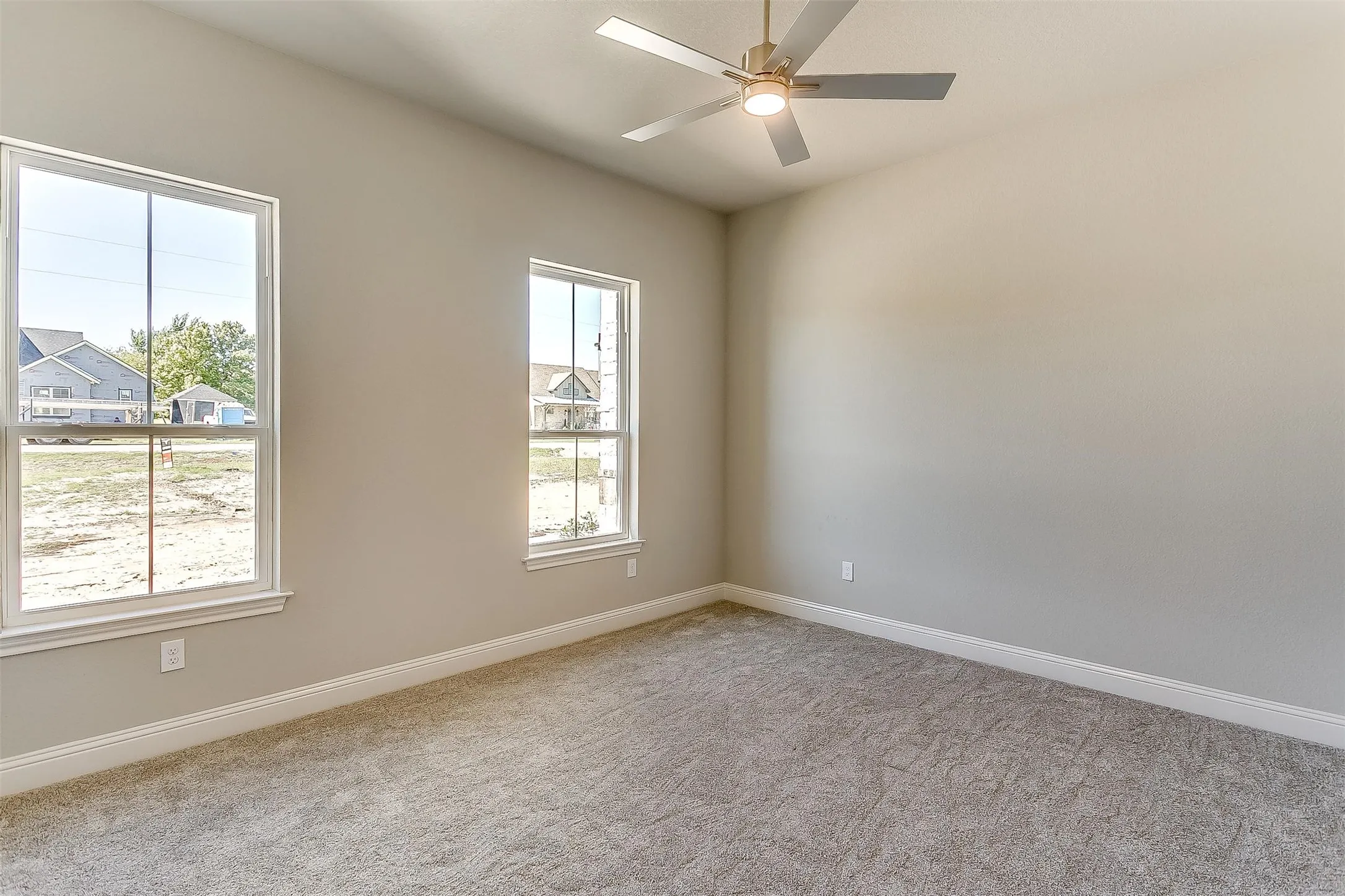 Single Family Residence For Sale in Parker County , 1014 Gonzollas Road, Springtown, Texas 76082, 4 Bedroom, 3 Bathroom, 5 Garage spaces, 2,650 Sqft, built in 2021, mls#21371302, Real Estate Agent in Springtown, Homes For Sale in Parker county, Homes For Sale in Springtown, Realtor in Springtown Texas, Real Estate Brokerage Independent Realty Texas, Luminita Cordes Realtor