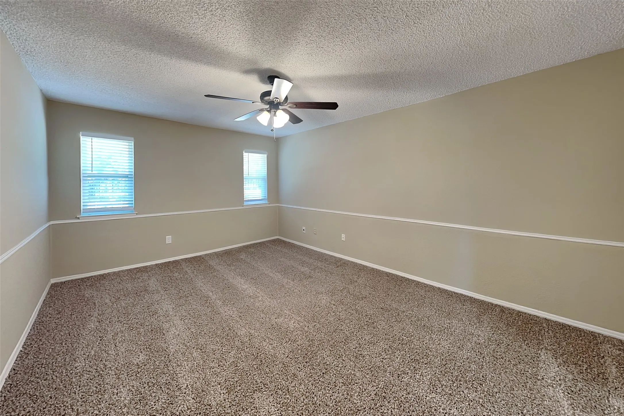 Single Family Residence For Rent in Denton County , 8 Lake Forest Drive, Trophy Club, Texas 76262, 4 Bedroom, 3 Bathroom, 2 Garage spaces, 2,696 Sqft, built in 1980, mls#21373087, Real Estate Agent in Trophy Club, Homes For Rent in Denton county, Homes For Rent in Trophy Club, Realtor in Trophy Club Texas, Real Estate Brokerage Independent Realty Texas, Luminita Cordes Realtor