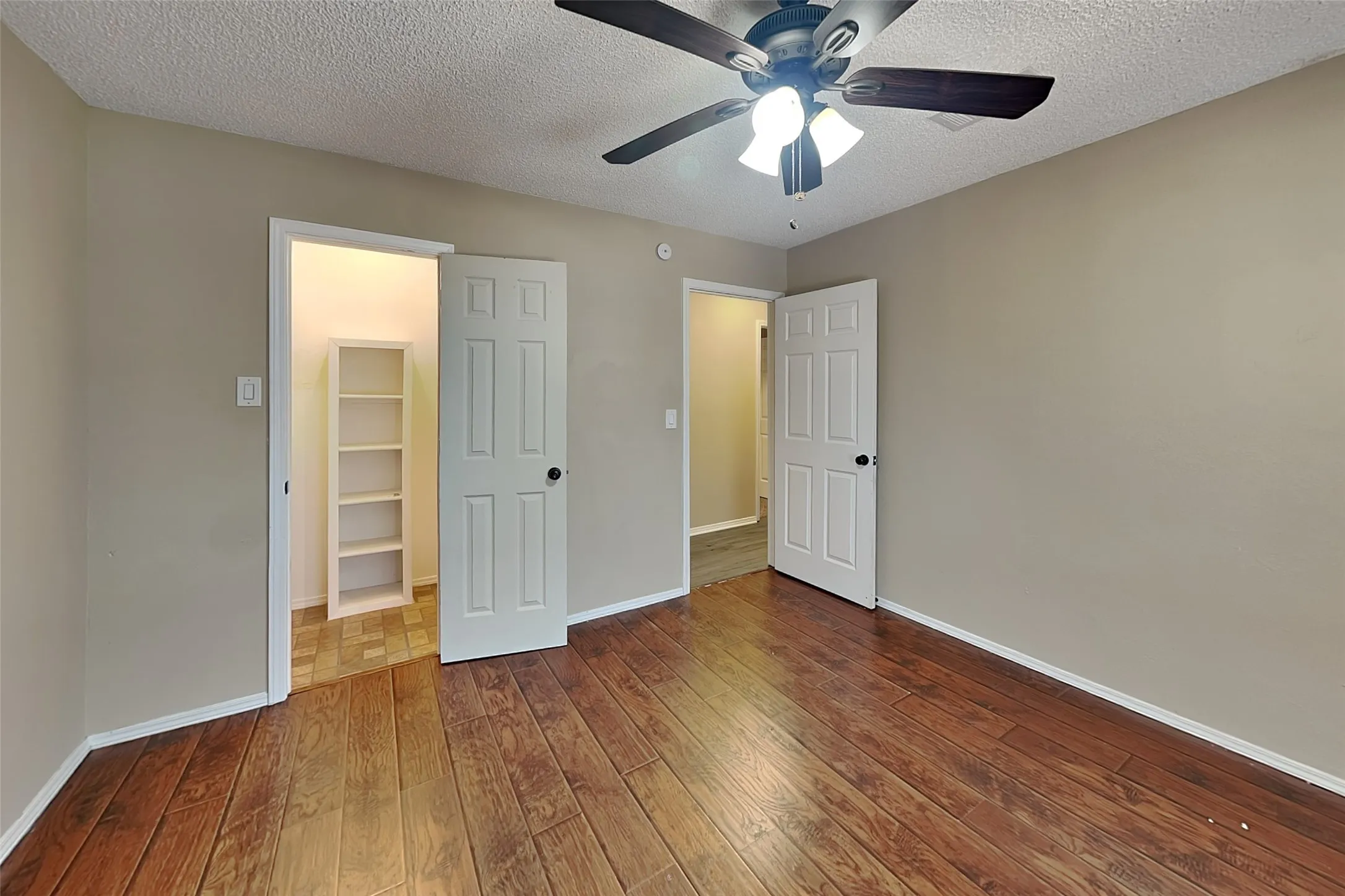 Single Family Residence For Rent in Denton County , 8 Lake Forest Drive, Trophy Club, Texas 76262, 4 Bedroom, 3 Bathroom, 2 Garage spaces, 2,696 Sqft, built in 1980, mls#21373087, Real Estate Agent in Trophy Club, Homes For Rent in Denton county, Homes For Rent in Trophy Club, Realtor in Trophy Club Texas, Real Estate Brokerage Independent Realty Texas, Luminita Cordes Realtor