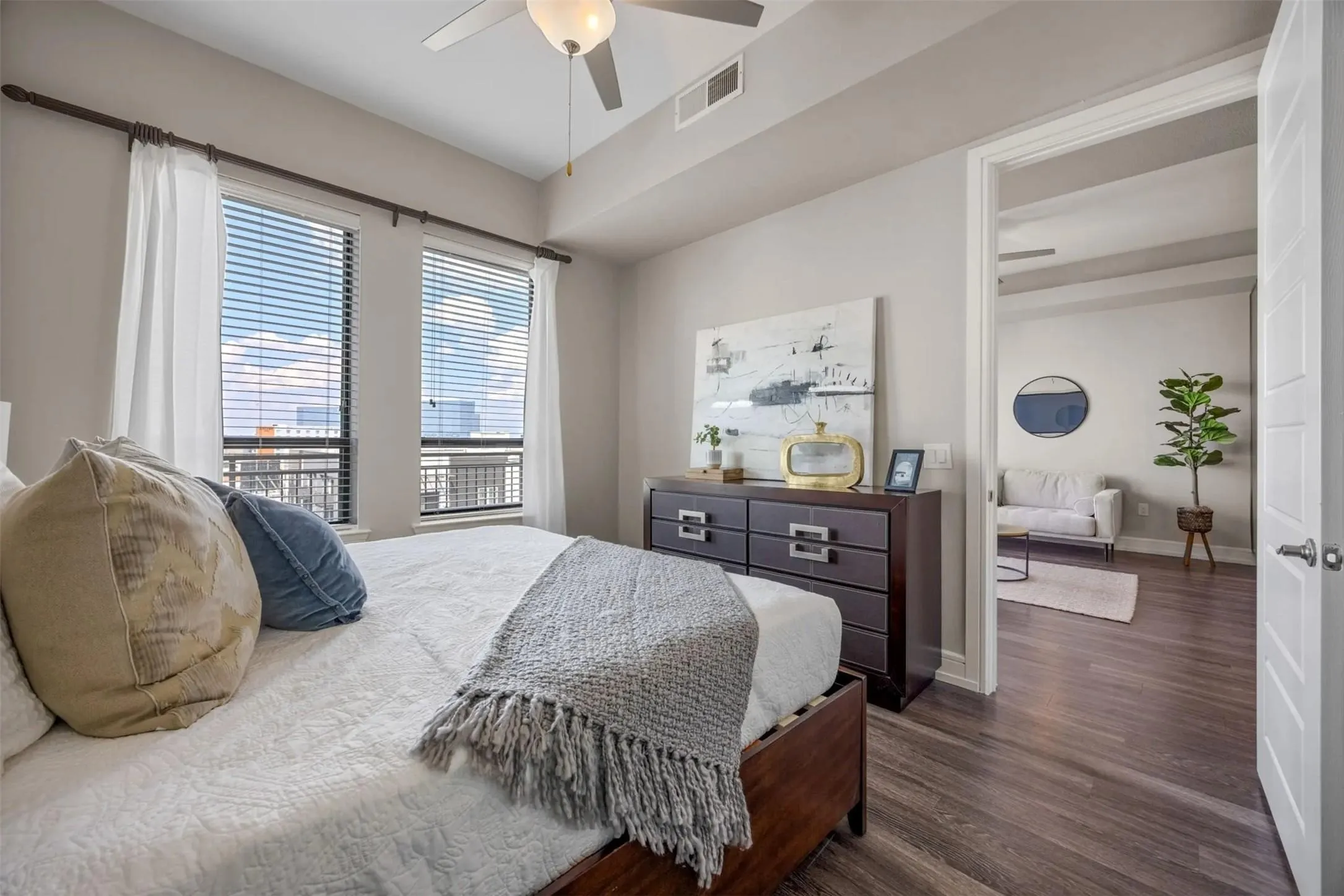 Up to 6 Weeks FREE! *on select units