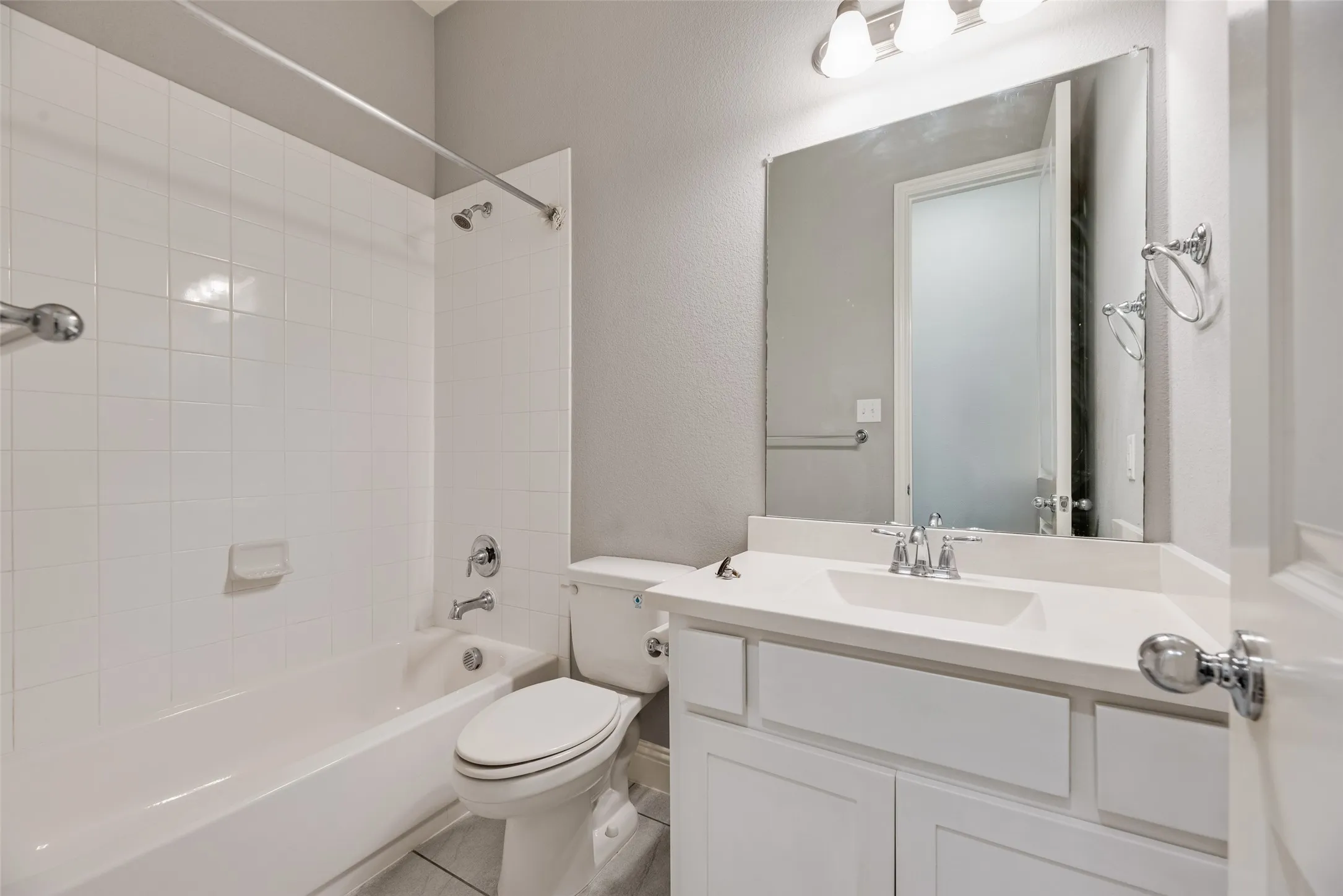 Single Family Residence For Rent in Denton County , 16021 Benbrook Boulevard, Prosper, Texas 75078, 4 Bedroom, 3 Bathroom, 2 Garage spaces, 3,137 Sqft, built in 2017, mls#21373096, Real Estate Agent in Prosper, Homes For Rent in Denton county, Homes For Rent in Prosper, Realtor in Prosper Texas, Real Estate Brokerage Independent Realty Texas, Luminita Cordes Realtor
