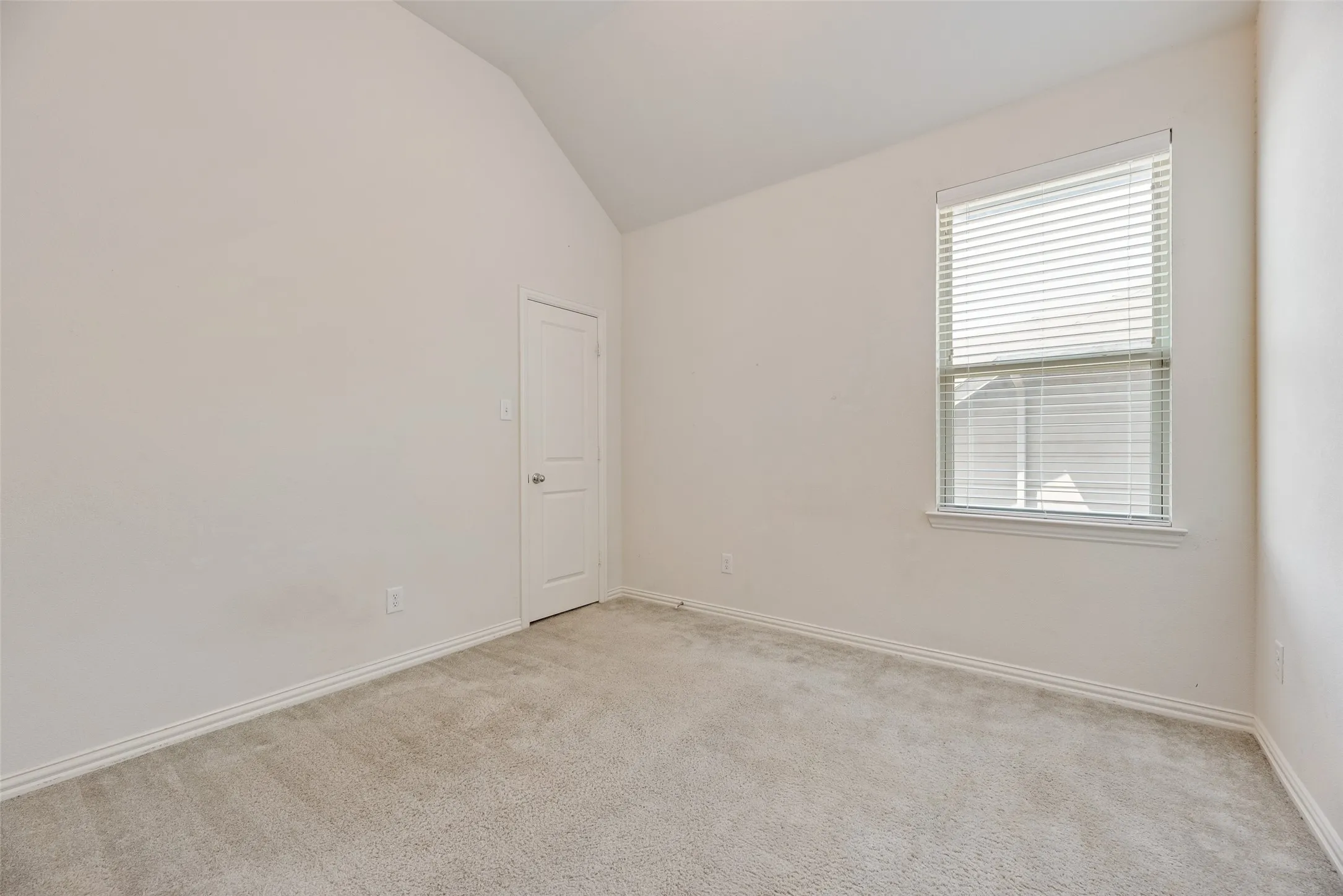 Single Family Residence For Rent in Denton County , 16021 Benbrook Boulevard, Prosper, Texas 75078, 4 Bedroom, 3 Bathroom, 2 Garage spaces, 3,137 Sqft, built in 2017, mls#21373096, Real Estate Agent in Prosper, Homes For Rent in Denton county, Homes For Rent in Prosper, Realtor in Prosper Texas, Real Estate Brokerage Independent Realty Texas, Luminita Cordes Realtor