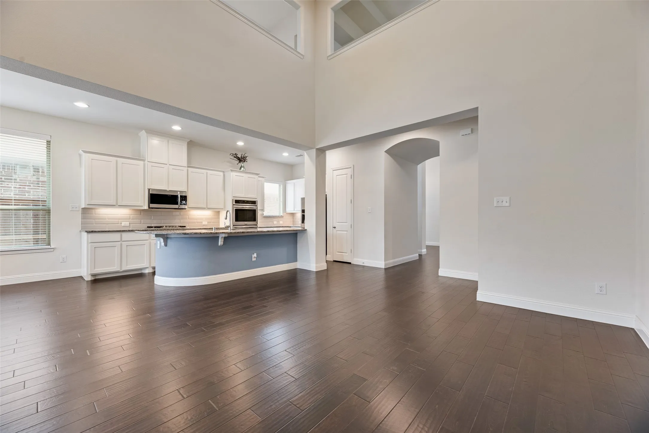 Single Family Residence For Rent in Denton County , 16021 Benbrook Boulevard, Prosper, Texas 75078, 4 Bedroom, 3 Bathroom, 2 Garage spaces, 3,137 Sqft, built in 2017, mls#21373096, Real Estate Agent in Prosper, Homes For Rent in Denton county, Homes For Rent in Prosper, Realtor in Prosper Texas, Real Estate Brokerage Independent Realty Texas, Luminita Cordes Realtor