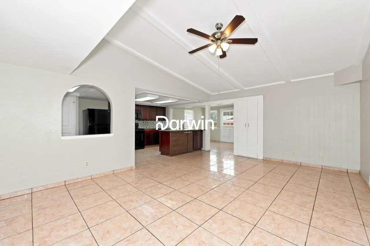Single Family Residence For Rent in Denton County , 1504 Carnation Drive, Lewisville, Texas 75067, 4 Bedroom, 2 Bathroom, 2 Garage spaces, 2,080 Sqft, built in 1973, mls#21373102, Real Estate Agent in Lewisville, Homes For Rent in Denton county, Homes For Rent in Lewisville, Realtor in Lewisville Texas, Real Estate Brokerage Independent Realty Texas, Luminita Cordes Realtor