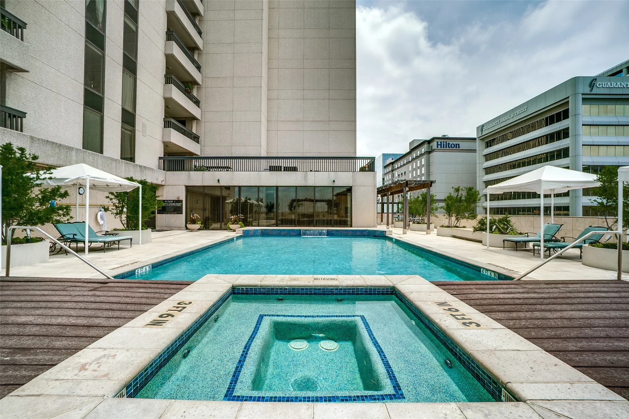 Condominium For Rent in Dallas County , 5909 Luther Lane 907, Dallas, Texas 75225, 2 Bedroom, 2 Bathroom, 2 Garage spaces, 1,375 Sqft, built in 1983, mls#21373108, Real Estate Agent in Dallas, Homes For Rent in Dallas county, Homes For Rent in Dallas, Realtor in Dallas Texas, Real Estate Brokerage Independent Realty Texas, Luminita Cordes Realtor