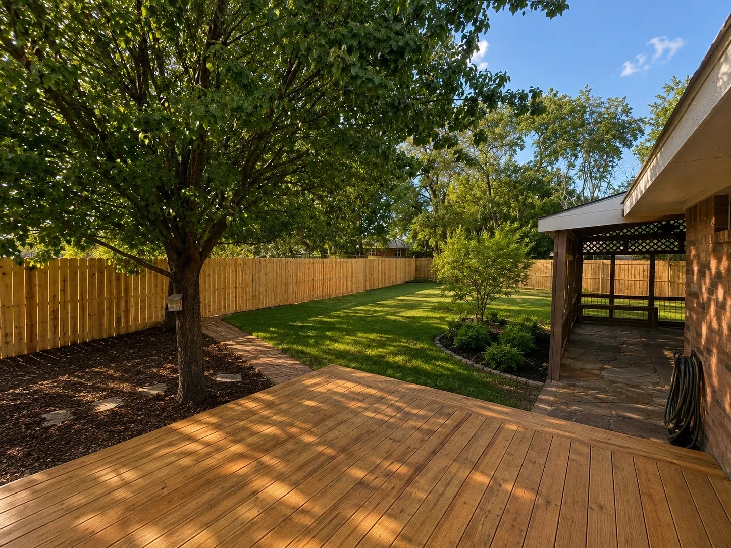 Single Family Residence For Sale in Dallas County , 3509 Mistletoe Lane, Rowlett, Texas 75088, 4 Bedroom, 4 Bathroom, 2 Garage spaces, 3,193 Sqft, built in 2002, mls#21373110, Real Estate Agent in Rowlett, Homes For Sale in Dallas county, Homes For Sale in Rowlett, Realtor in Rowlett Texas, Real Estate Brokerage Independent Realty Texas, Luminita Cordes Realtor