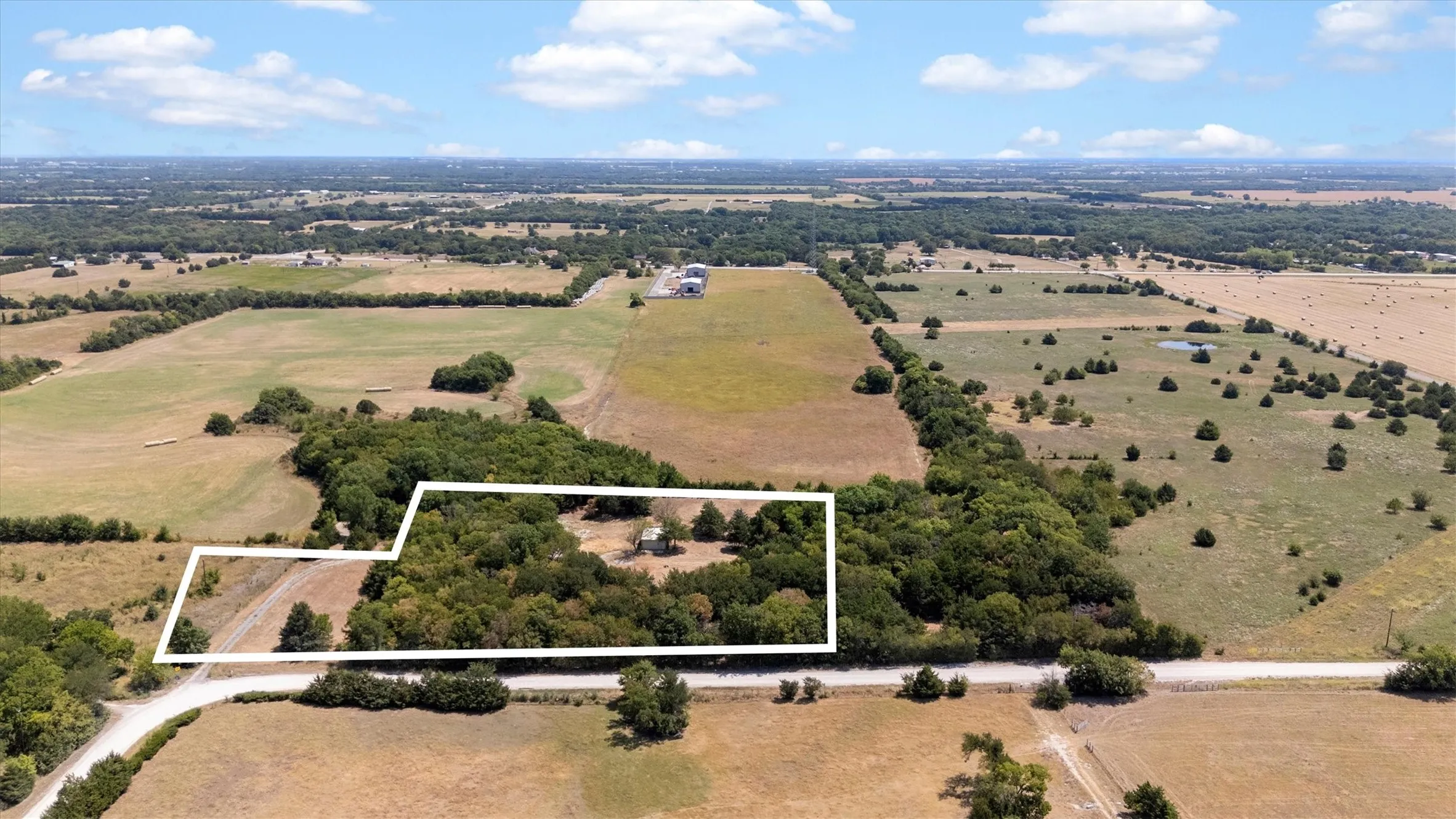 Improved Land For Sale in Collin County , 9999 County Road 936, Anna, Texas 75409, 0, 0, Garage spaces, 0 Sqft, built in 1996, mls#21370436, Real Estate Agent in Anna, Homes For Sale in Collin county, Homes For Sale in Anna, Realtor in Anna Texas, Real Estate Brokerage Independent Realty Texas, Luminita Cordes Realtor
