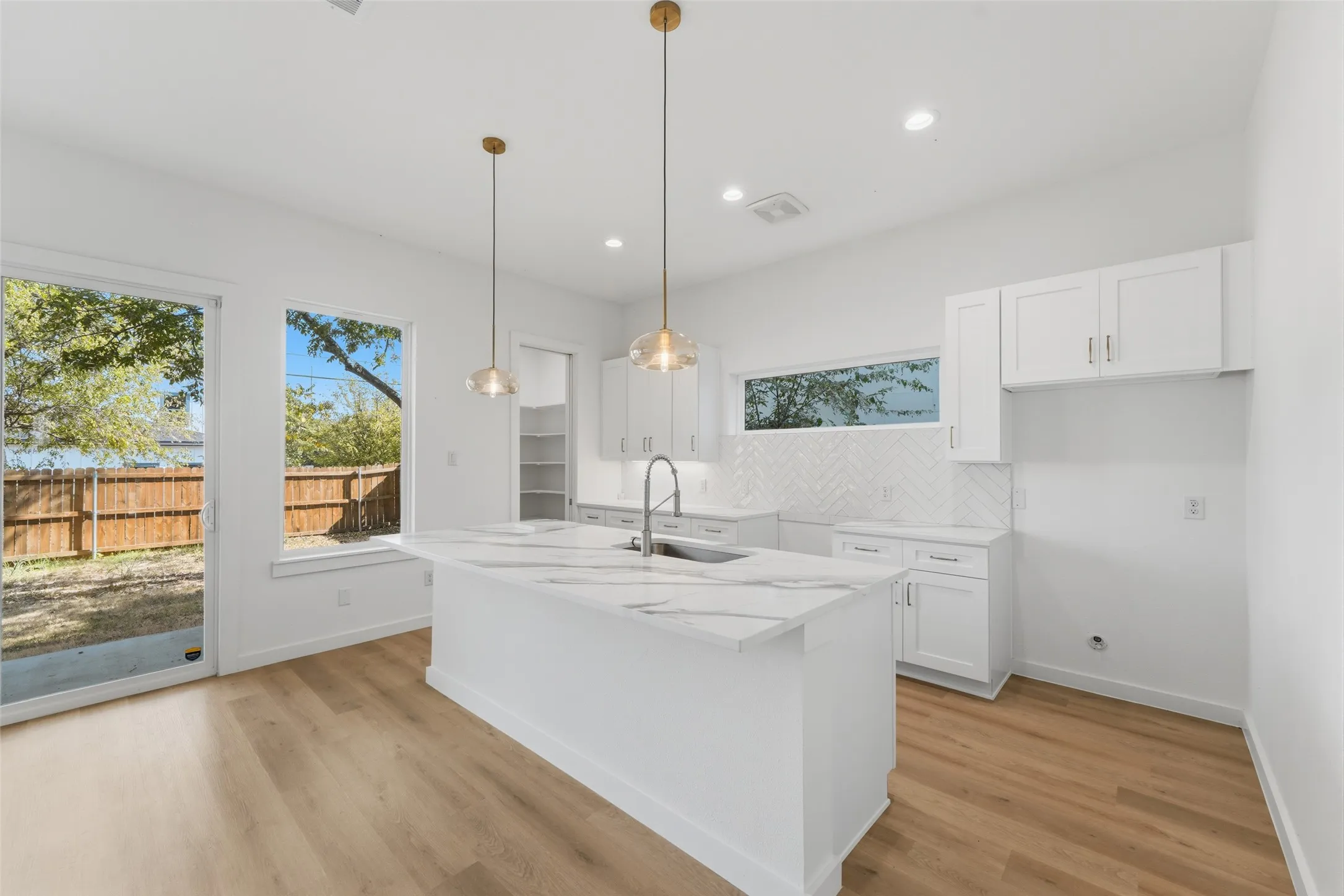 Single Family Residence For Sale in Tarrant County , 1633 E Tucker Street, Fort Worth, Texas 76104, 3 Bedroom, 2 Bathroom, 2 Garage spaces, 1,714 Sqft, built in 2026, mls#21372853, Real Estate Agent in Fort Worth, Homes For Sale in Tarrant county, Homes For Sale in Fort Worth, Realtor in Fort Worth Texas, Real Estate Brokerage Independent Realty Texas, Luminita Cordes Realtor