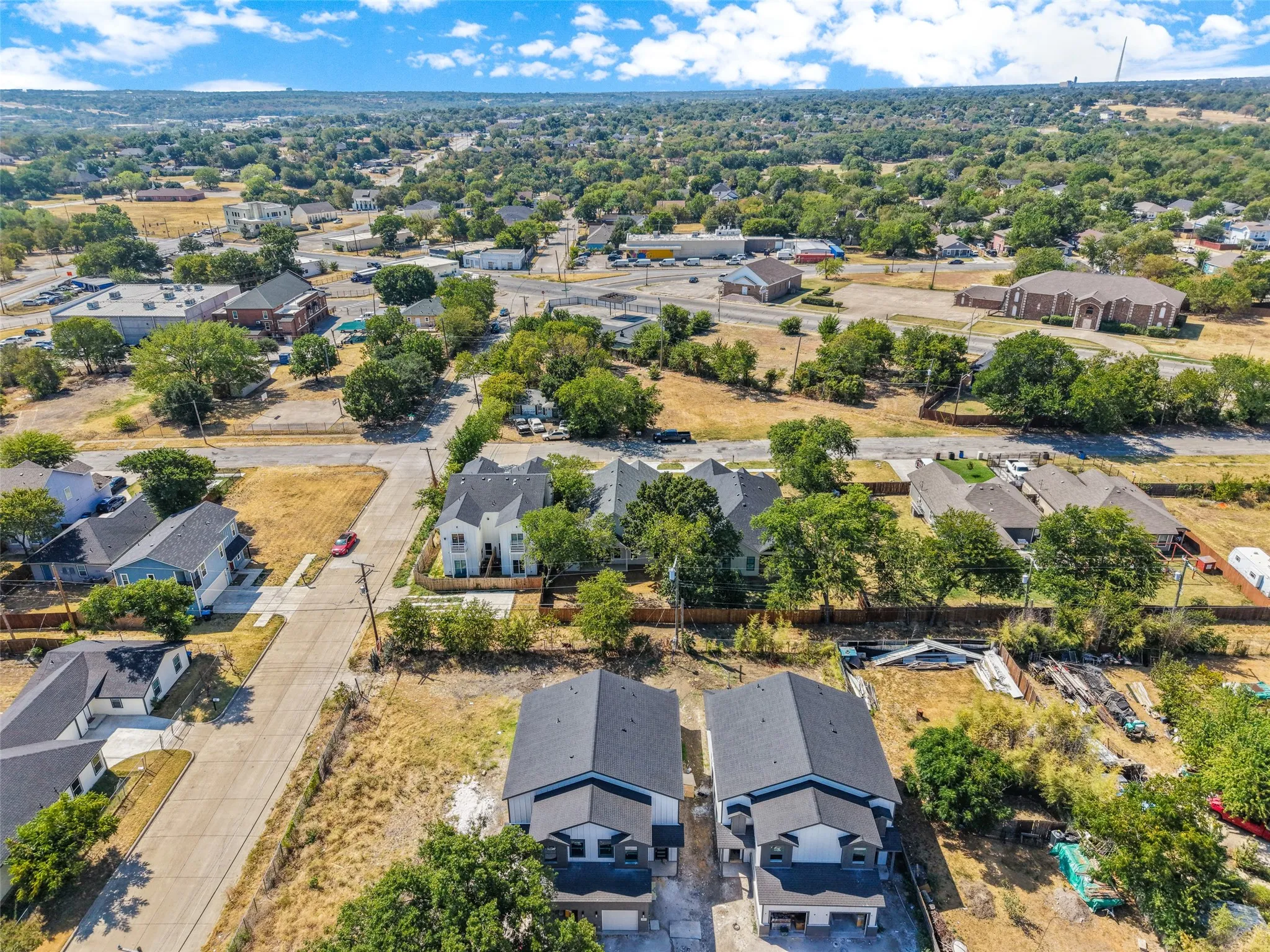 Single Family Residence For Sale in Tarrant County , 1633 E Tucker Street, Fort Worth, Texas 76104, 3 Bedroom, 2 Bathroom, 2 Garage spaces, 1,714 Sqft, built in 2026, mls#21372853, Real Estate Agent in Fort Worth, Homes For Sale in Tarrant county, Homes For Sale in Fort Worth, Realtor in Fort Worth Texas, Real Estate Brokerage Independent Realty Texas, Luminita Cordes Realtor