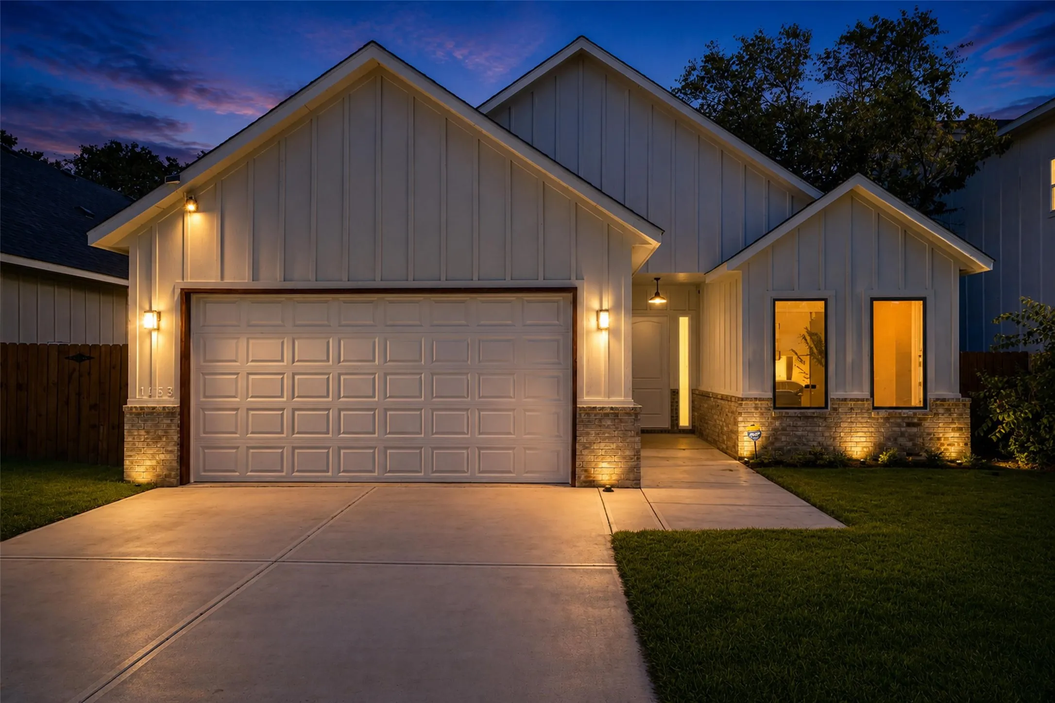 Single Family Residence For Sale in Tarrant County , 1633 E Tucker Street, Fort Worth, Texas 76104, 3 Bedroom, 2 Bathroom, 2 Garage spaces, 1,714 Sqft, built in 2026, mls#21372853, Real Estate Agent in Fort Worth, Homes For Sale in Tarrant county, Homes For Sale in Fort Worth, Realtor in Fort Worth Texas, Real Estate Brokerage Independent Realty Texas, Luminita Cordes Realtor