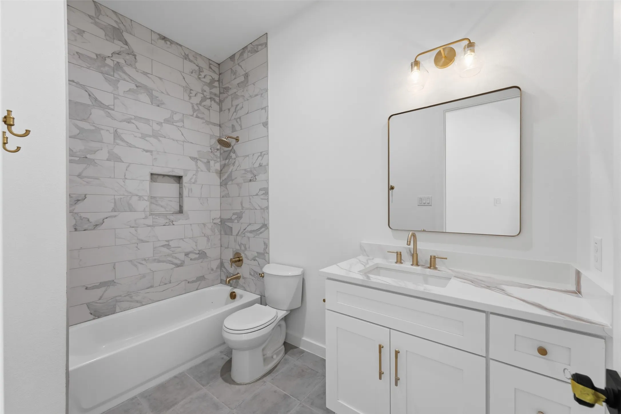 Single Family Residence For Sale in Tarrant County , 1633 E Tucker Street, Fort Worth, Texas 76104, 3 Bedroom, 2 Bathroom, 2 Garage spaces, 1,714 Sqft, built in 2026, mls#21372853, Real Estate Agent in Fort Worth, Homes For Sale in Tarrant county, Homes For Sale in Fort Worth, Realtor in Fort Worth Texas, Real Estate Brokerage Independent Realty Texas, Luminita Cordes Realtor