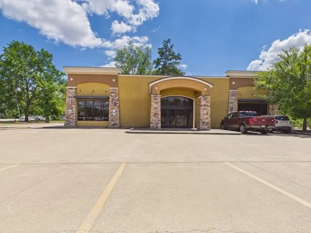 Office For Sale in Smith County , 520 N Main, Lindale, Texas 75771, 0, 0, Garage spaces, 0 Sqft, built in 2013, mls#21356862, Real Estate Agent in Lindale, Homes For Sale in Smith county, Homes For Sale in Lindale, Realtor in Lindale Texas, Real Estate Brokerage Independent Realty Texas, Luminita Cordes Realtor