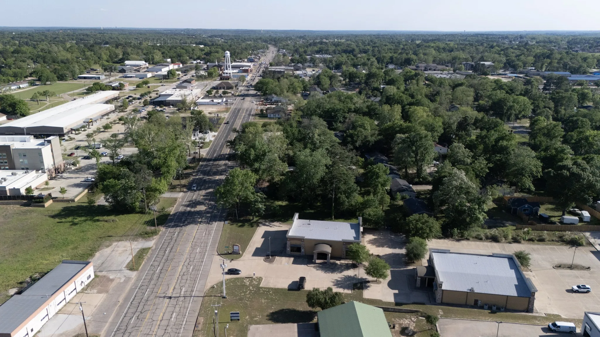 Office For Sale in Smith County , 520 N Main, Lindale, Texas 75771, 0, 0, Garage spaces, 0 Sqft, built in 2013, mls#21356862, Real Estate Agent in Lindale, Homes For Sale in Smith county, Homes For Sale in Lindale, Realtor in Lindale Texas, Real Estate Brokerage Independent Realty Texas, Luminita Cordes Realtor