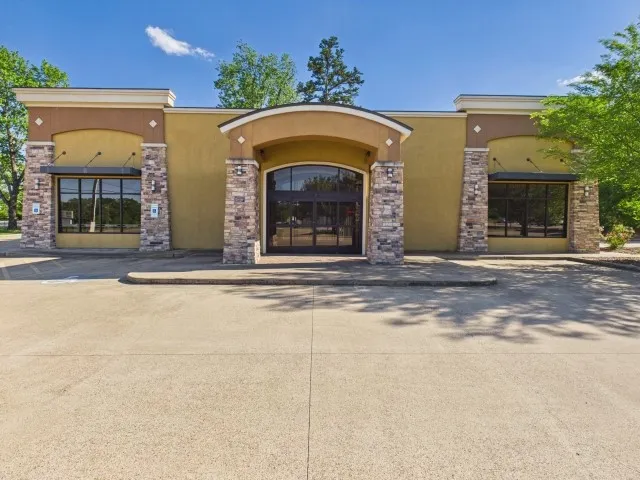 Office For Sale in Smith County , 520 N Main, Lindale, Texas 75771, 0, 0, Garage spaces, 0 Sqft, built in 2013, mls#21356862, Real Estate Agent in Lindale, Homes For Sale in Smith county, Homes For Sale in Lindale, Realtor in Lindale Texas, Real Estate Brokerage Independent Realty Texas, Luminita Cordes Realtor