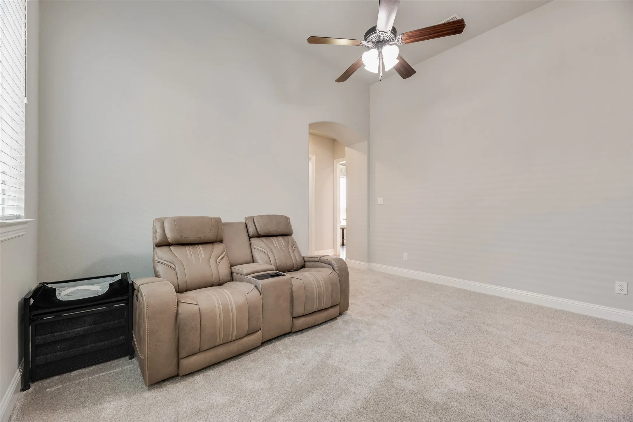 Single Family Residence For Sale in Collin County , 3815 Alleyton Way, Celina, Texas 75009, 4 Bedroom, 5 Bathroom, 3 Garage spaces, 3,260 Sqft, built in 2015, mls#21373121, Real Estate Agent in Celina, Homes For Sale in Collin county, Homes For Sale in Celina, Realtor in Celina Texas, Real Estate Brokerage Independent Realty Texas, Luminita Cordes Realtor