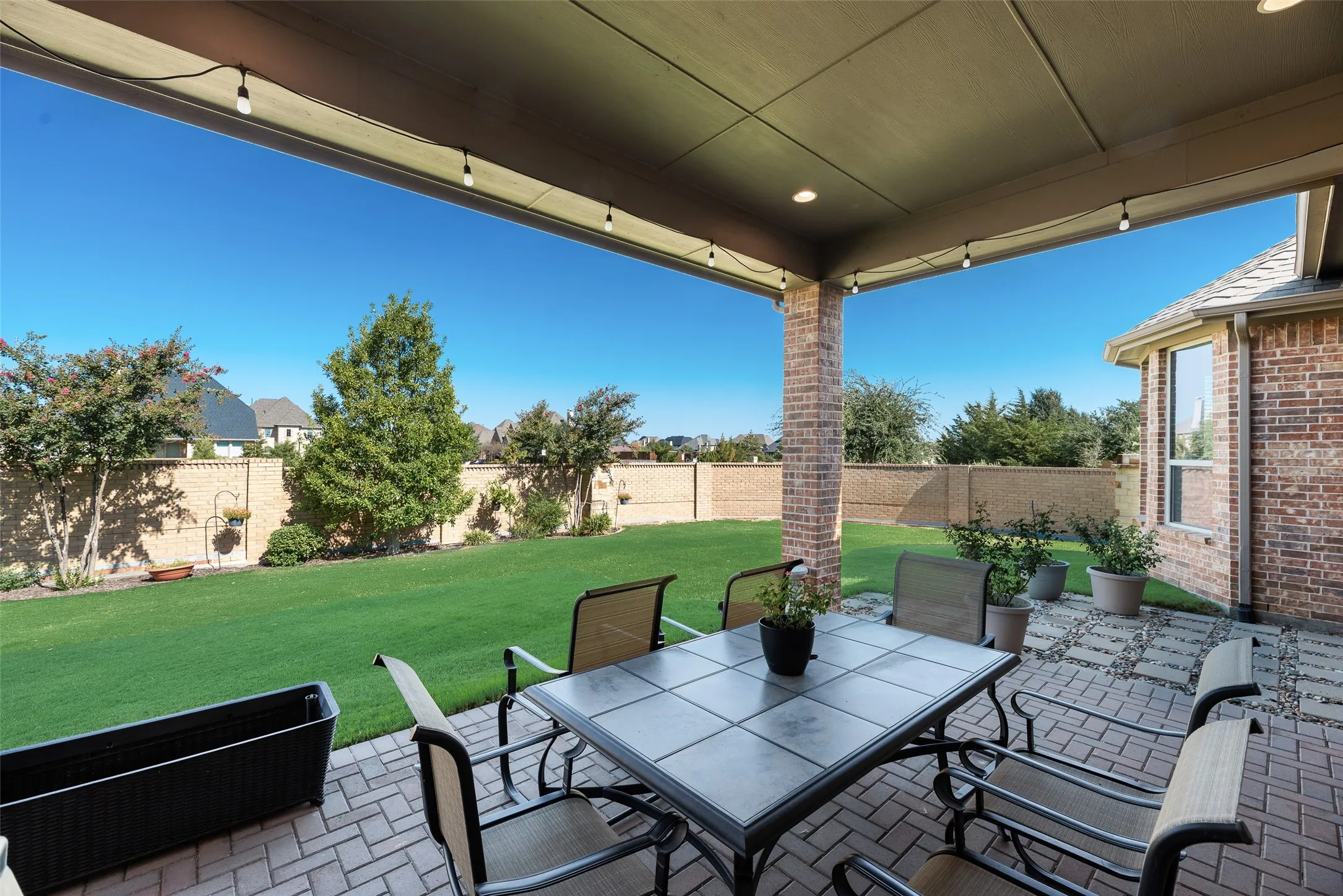 Single Family Residence For Sale in Collin County , 3815 Alleyton Way, Celina, Texas 75009, 4 Bedroom, 5 Bathroom, 3 Garage spaces, 3,260 Sqft, built in 2015, mls#21373121, Real Estate Agent in Celina, Homes For Sale in Collin county, Homes For Sale in Celina, Realtor in Celina Texas, Real Estate Brokerage Independent Realty Texas, Luminita Cordes Realtor