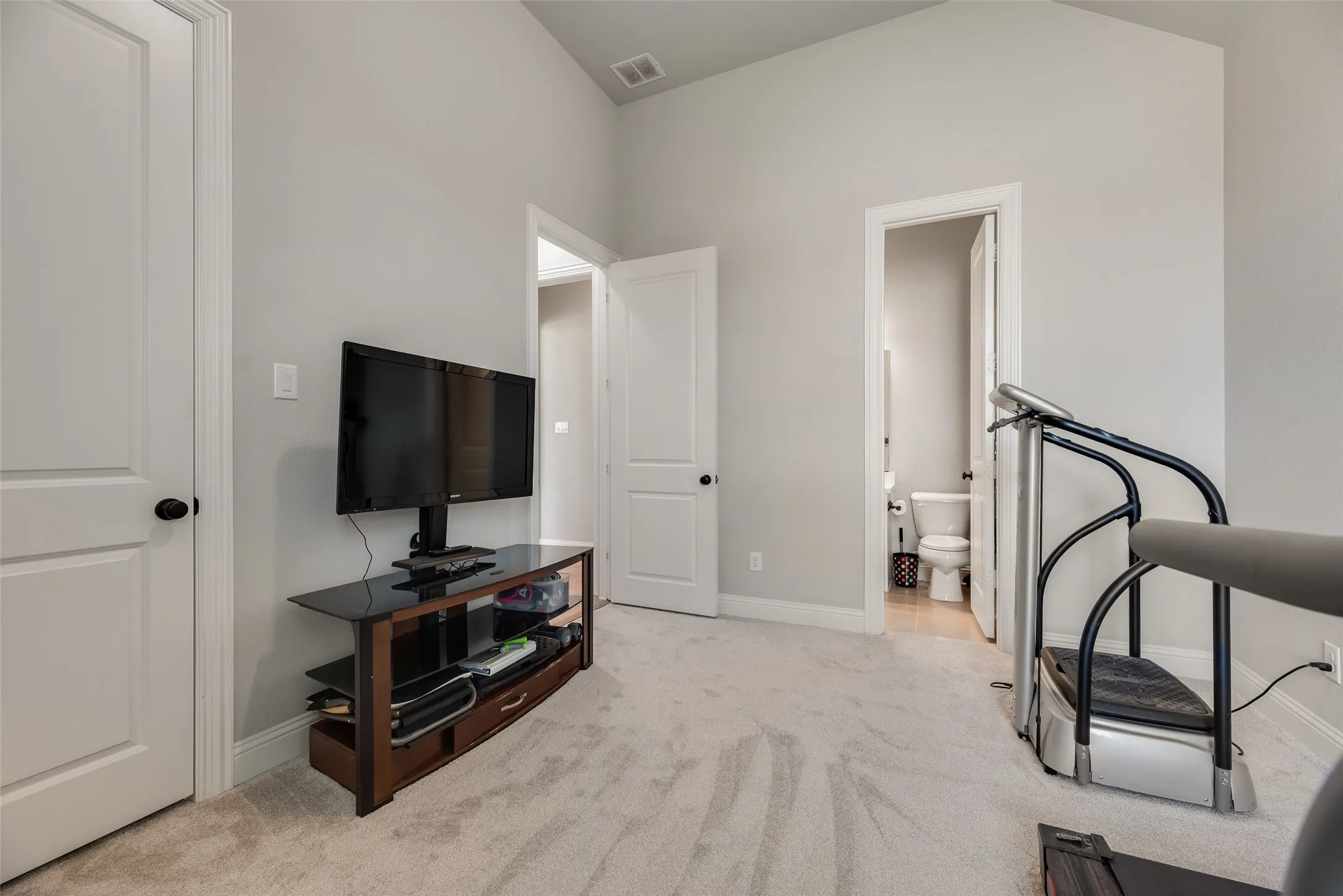 Single Family Residence For Sale in Collin County , 3815 Alleyton Way, Celina, Texas 75009, 4 Bedroom, 5 Bathroom, 3 Garage spaces, 3,260 Sqft, built in 2015, mls#21373121, Real Estate Agent in Celina, Homes For Sale in Collin county, Homes For Sale in Celina, Realtor in Celina Texas, Real Estate Brokerage Independent Realty Texas, Luminita Cordes Realtor