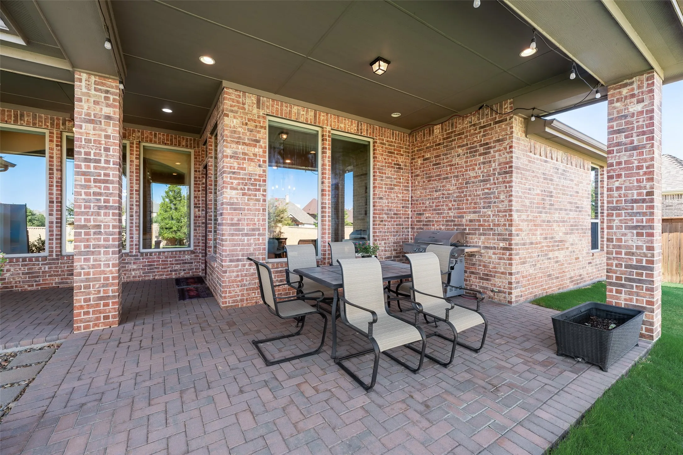 Single Family Residence For Sale in Collin County , 3815 Alleyton Way, Celina, Texas 75009, 4 Bedroom, 5 Bathroom, 3 Garage spaces, 3,260 Sqft, built in 2015, mls#21373121, Real Estate Agent in Celina, Homes For Sale in Collin county, Homes For Sale in Celina, Realtor in Celina Texas, Real Estate Brokerage Independent Realty Texas, Luminita Cordes Realtor