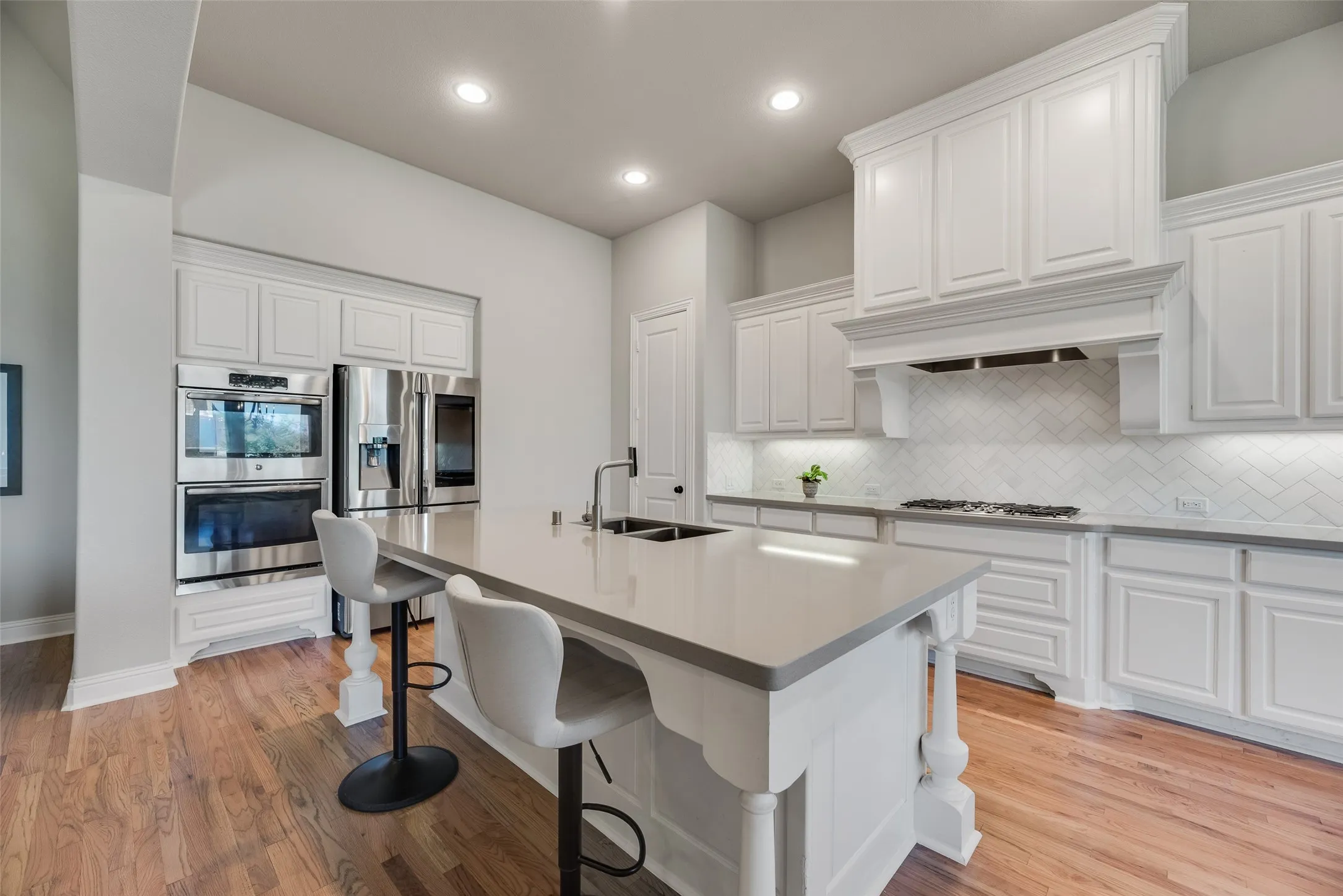 Single Family Residence For Sale in Collin County , 3815 Alleyton Way, Celina, Texas 75009, 4 Bedroom, 5 Bathroom, 3 Garage spaces, 3,260 Sqft, built in 2015, mls#21373121, Real Estate Agent in Celina, Homes For Sale in Collin county, Homes For Sale in Celina, Realtor in Celina Texas, Real Estate Brokerage Independent Realty Texas, Luminita Cordes Realtor
