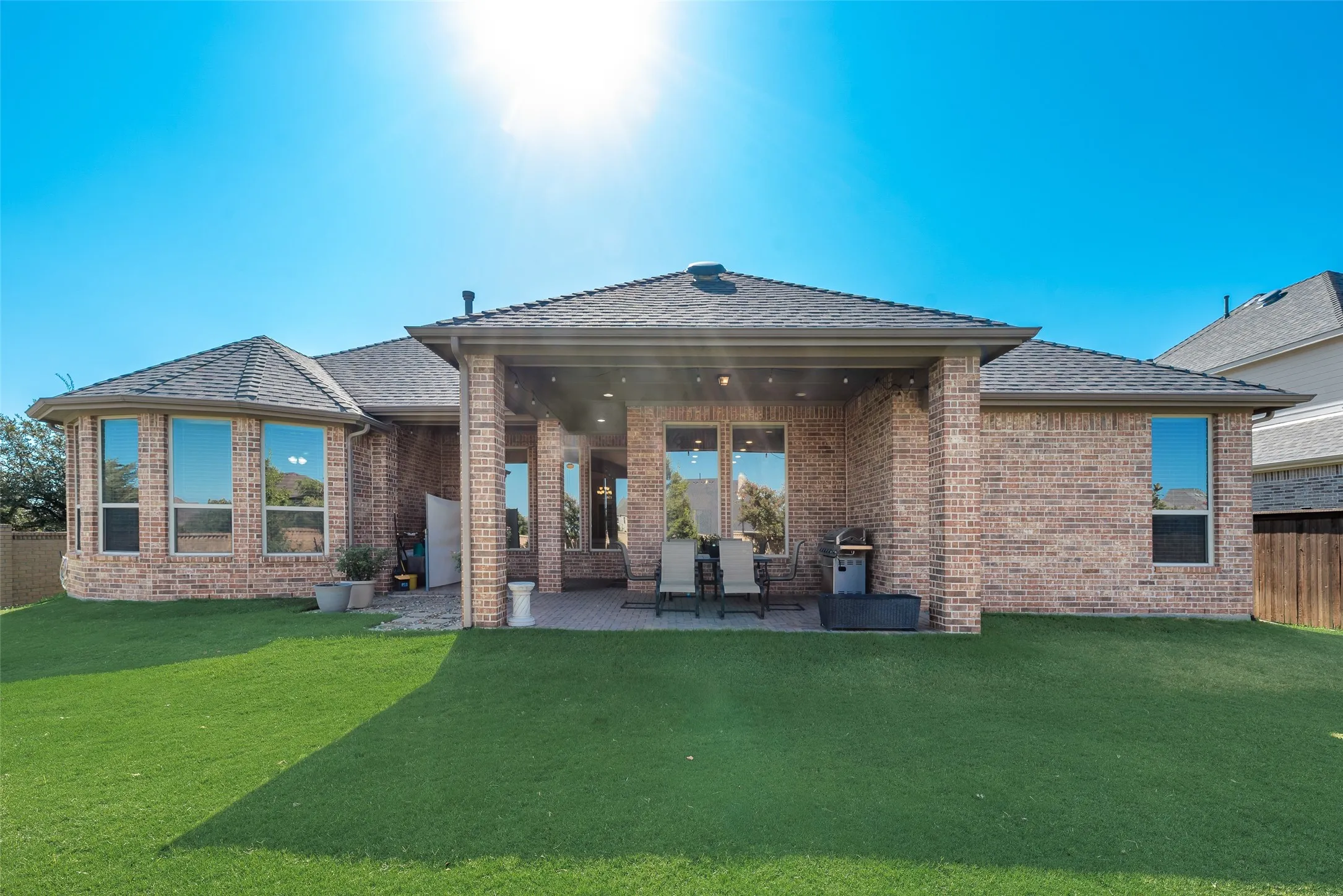 Single Family Residence For Sale in Collin County , 3815 Alleyton Way, Celina, Texas 75009, 4 Bedroom, 5 Bathroom, 3 Garage spaces, 3,260 Sqft, built in 2015, mls#21373121, Real Estate Agent in Celina, Homes For Sale in Collin county, Homes For Sale in Celina, Realtor in Celina Texas, Real Estate Brokerage Independent Realty Texas, Luminita Cordes Realtor