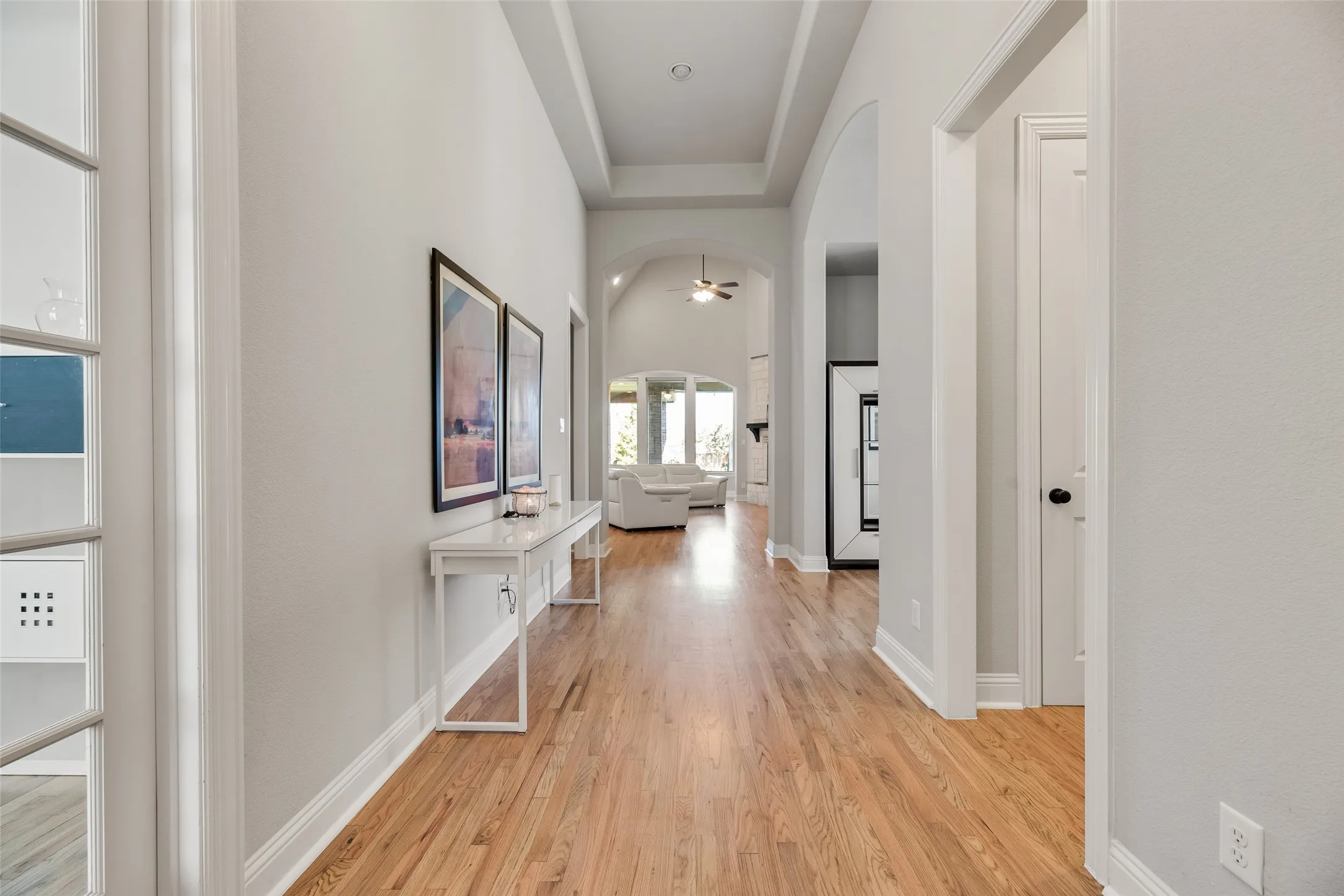 Single Family Residence For Sale in Collin County , 3815 Alleyton Way, Celina, Texas 75009, 4 Bedroom, 5 Bathroom, 3 Garage spaces, 3,260 Sqft, built in 2015, mls#21373121, Real Estate Agent in Celina, Homes For Sale in Collin county, Homes For Sale in Celina, Realtor in Celina Texas, Real Estate Brokerage Independent Realty Texas, Luminita Cordes Realtor