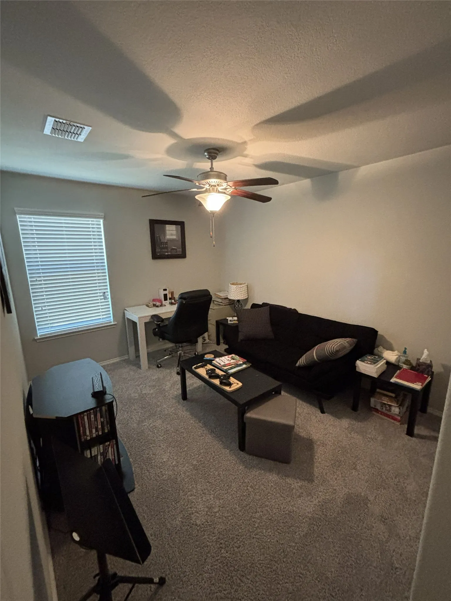 Single Family Residence For Sale in Rockwall County , 273 Eden Drive, Fate, Texas 75189, 3 Bedroom, 2 Bathroom, 2 Garage spaces, 1,472 Sqft, built in 2017, mls#21367235, Real Estate Agent in Fate, Homes For Sale in Rockwall county, Homes For Sale in Fate, Realtor in Fate Texas, Real Estate Brokerage Independent Realty Texas, Luminita Cordes Realtor